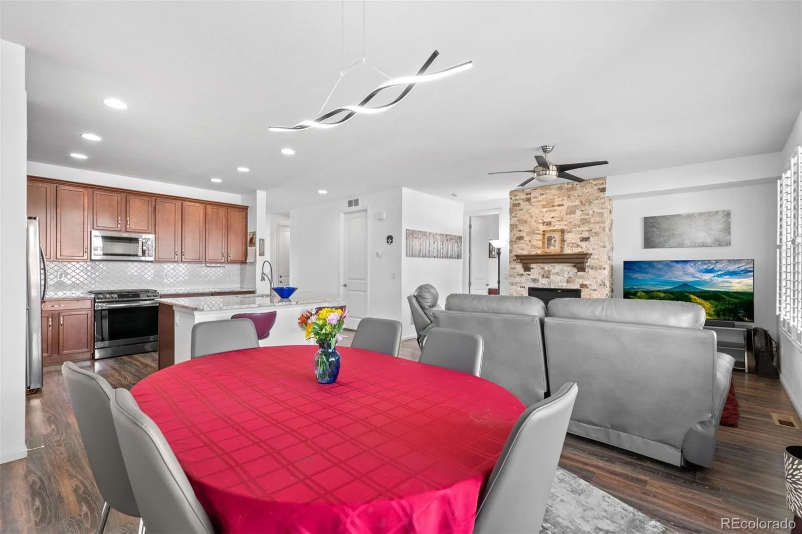 15904 Elizabeth Street Thornton CO 80602 | MLS #REC6988708 08182026195513 1600 9