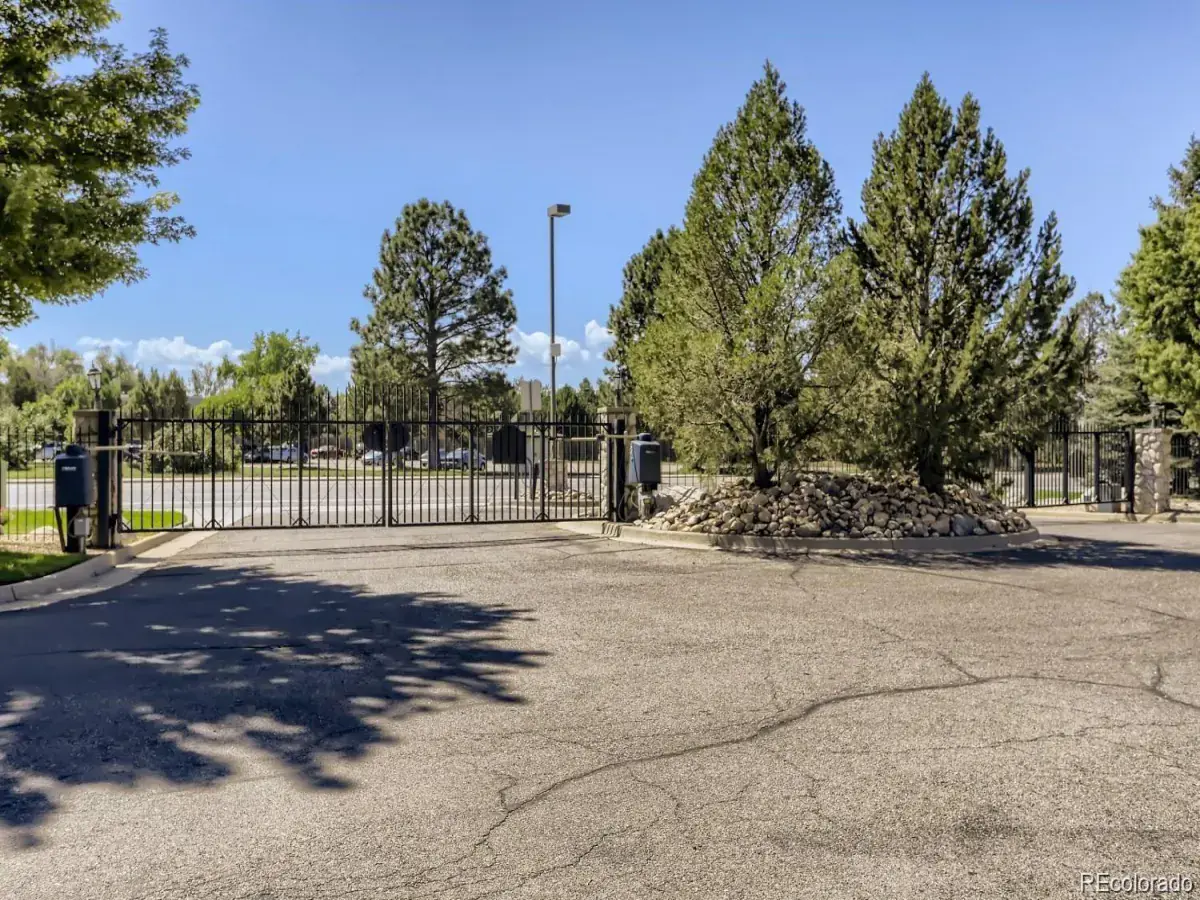 8707 E Florida Avenue #103 Denver CO 80247 MLS #REC6989499 11142025221302 1200 26