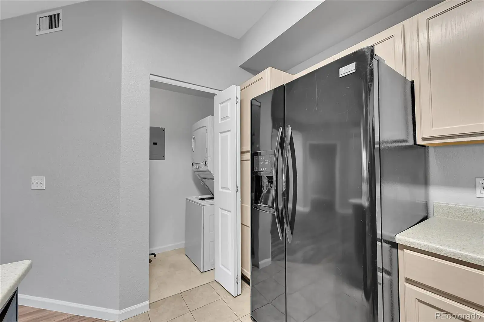 8707 E Florida Avenue #103 Denver CO 80247 MLS #REC6989499 11142025221302 1600 13