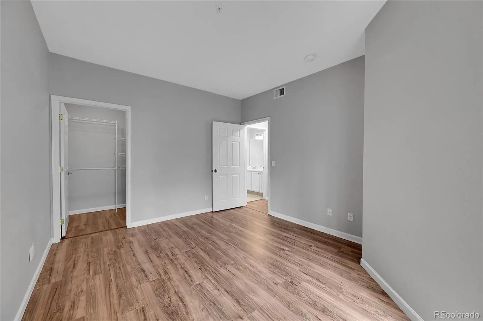 8707 E Florida Avenue #103 Denver CO 80247 MLS #REC6989499 11142025221302 1600 15