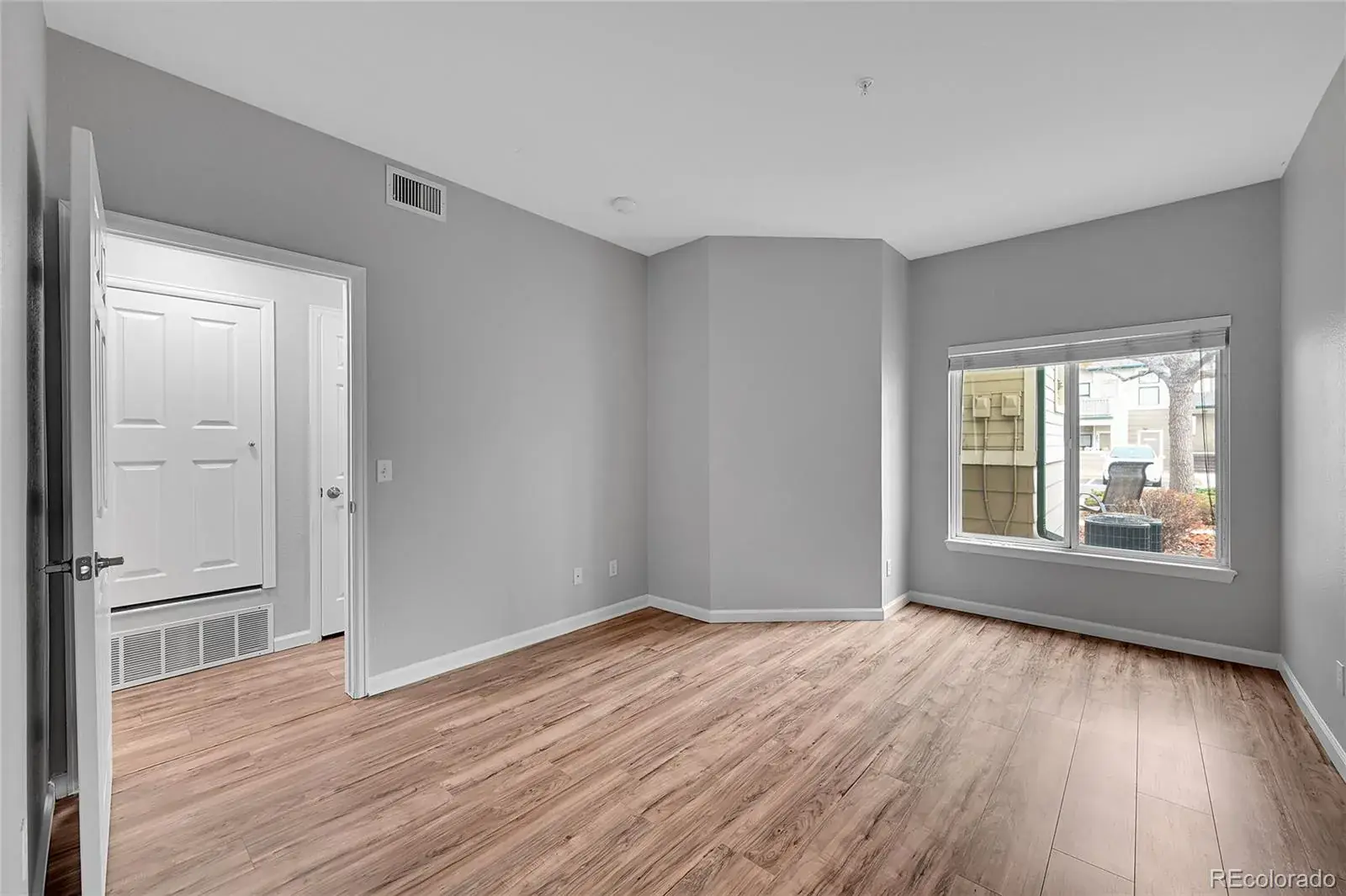 8707 E Florida Avenue #103 Denver CO 80247 MLS #REC6989499 11142025221302 1600 16