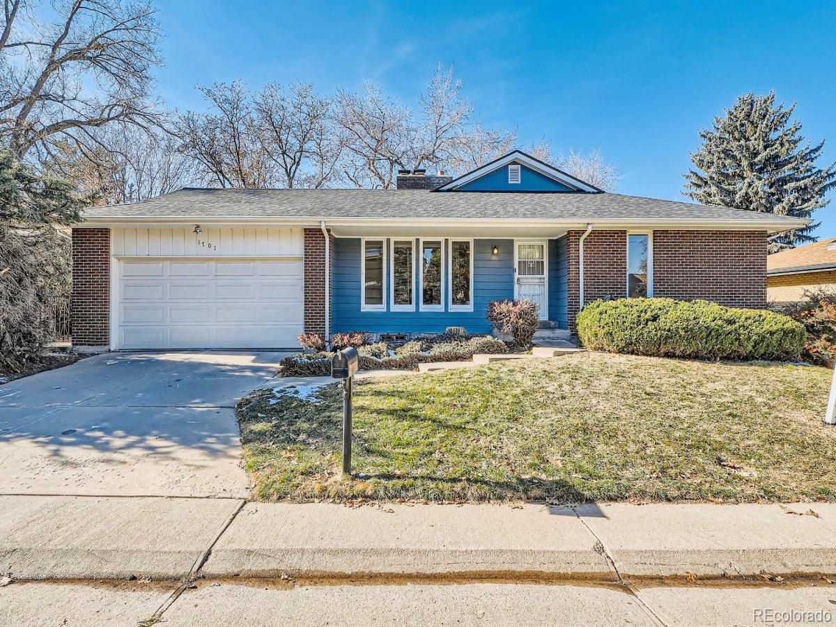 1701 S Newport Way Denver CO 80224 | MLS #REC6990573 MLS #REC6990573 image #0