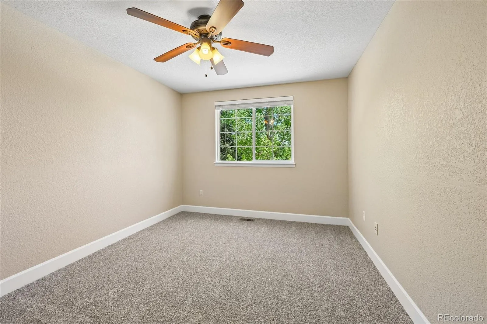13674 W 63rd Circle Arvada CO 80004 MLS #REC6991602 05122026231536 1600 17
