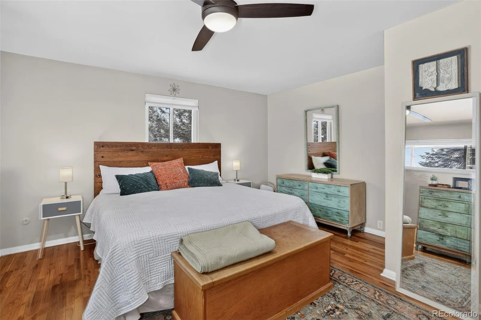 2907 E Euclid Place Centennial CO 80121 MLS #REC6992502 04242026220745 1600 22