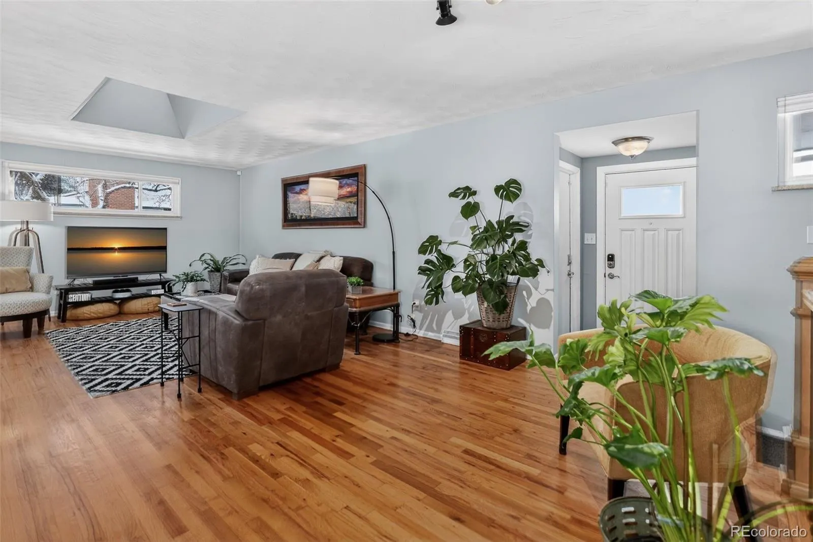 2907 E Euclid Place Centennial CO 80121 MLS #REC6992502 04242026220745 1600 6