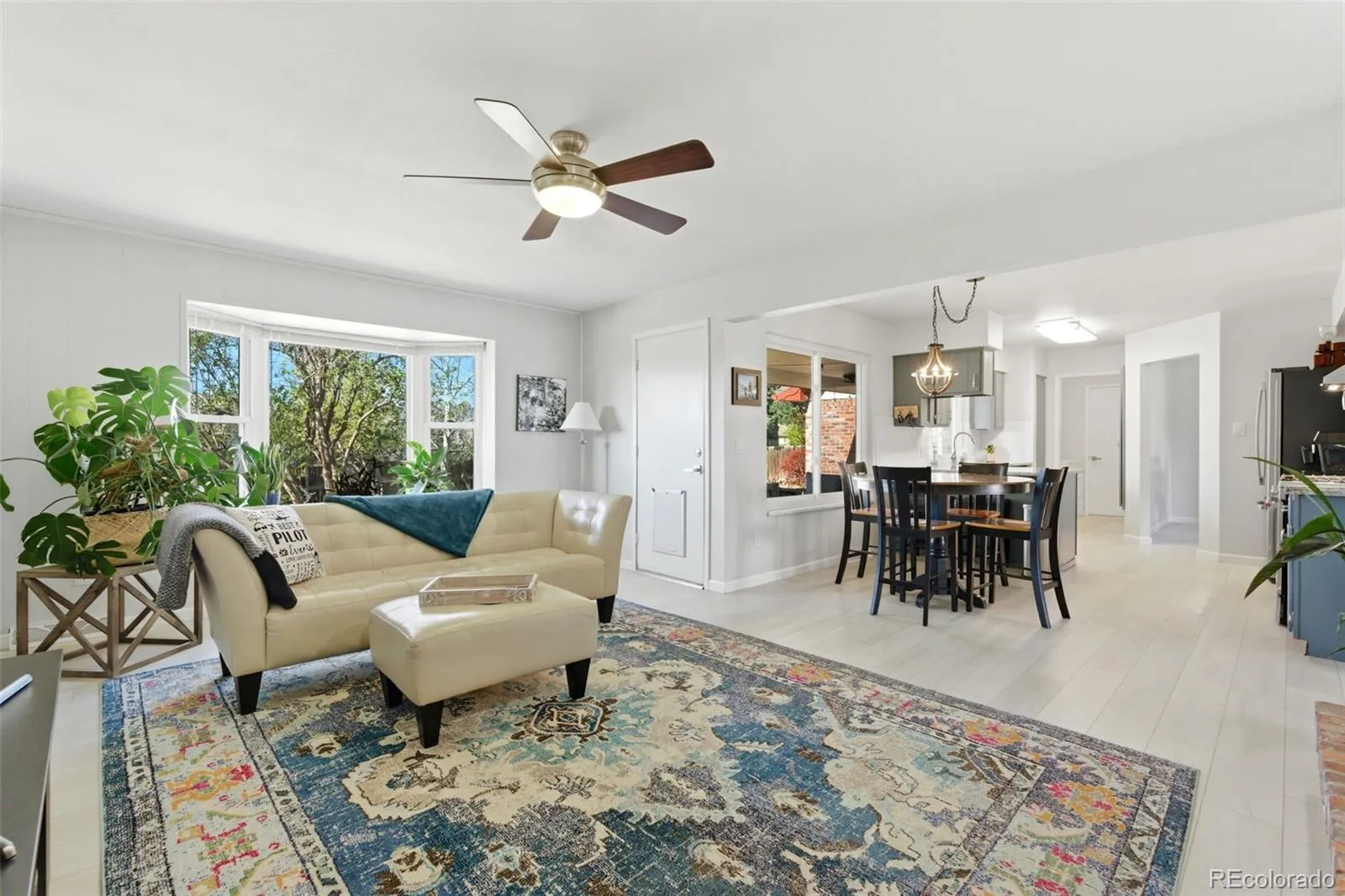 04102026152626 1600 12