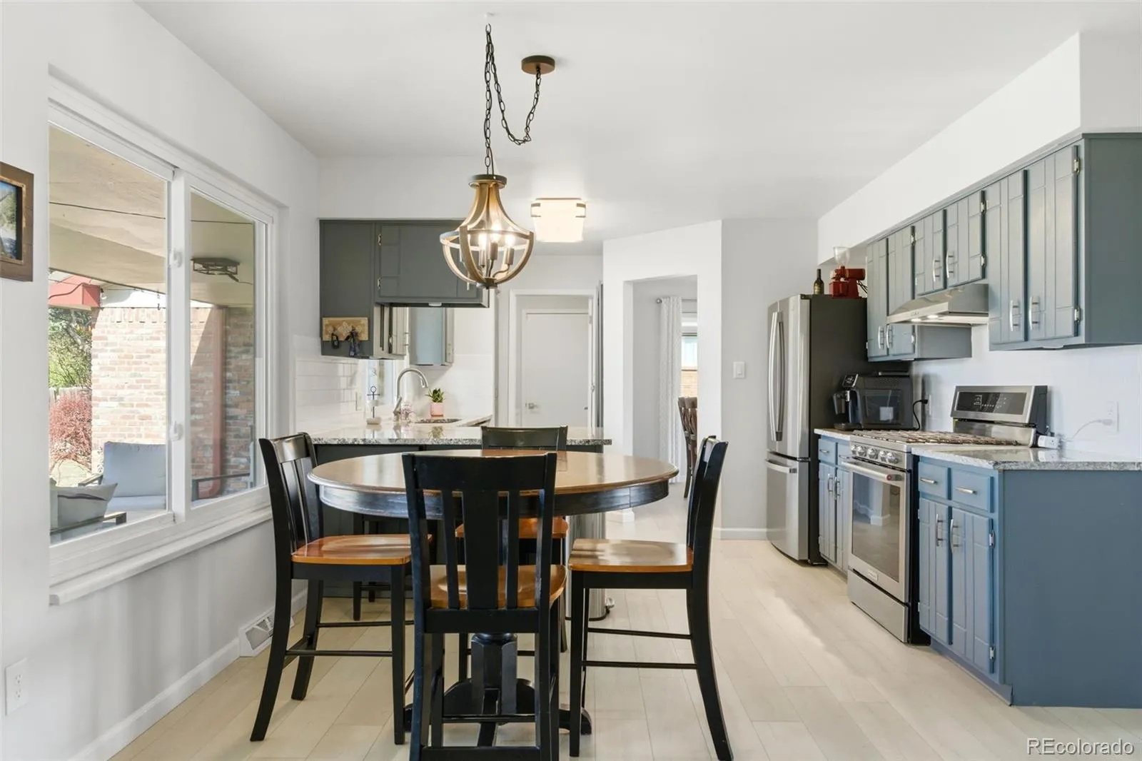 04102026152626 1600 14