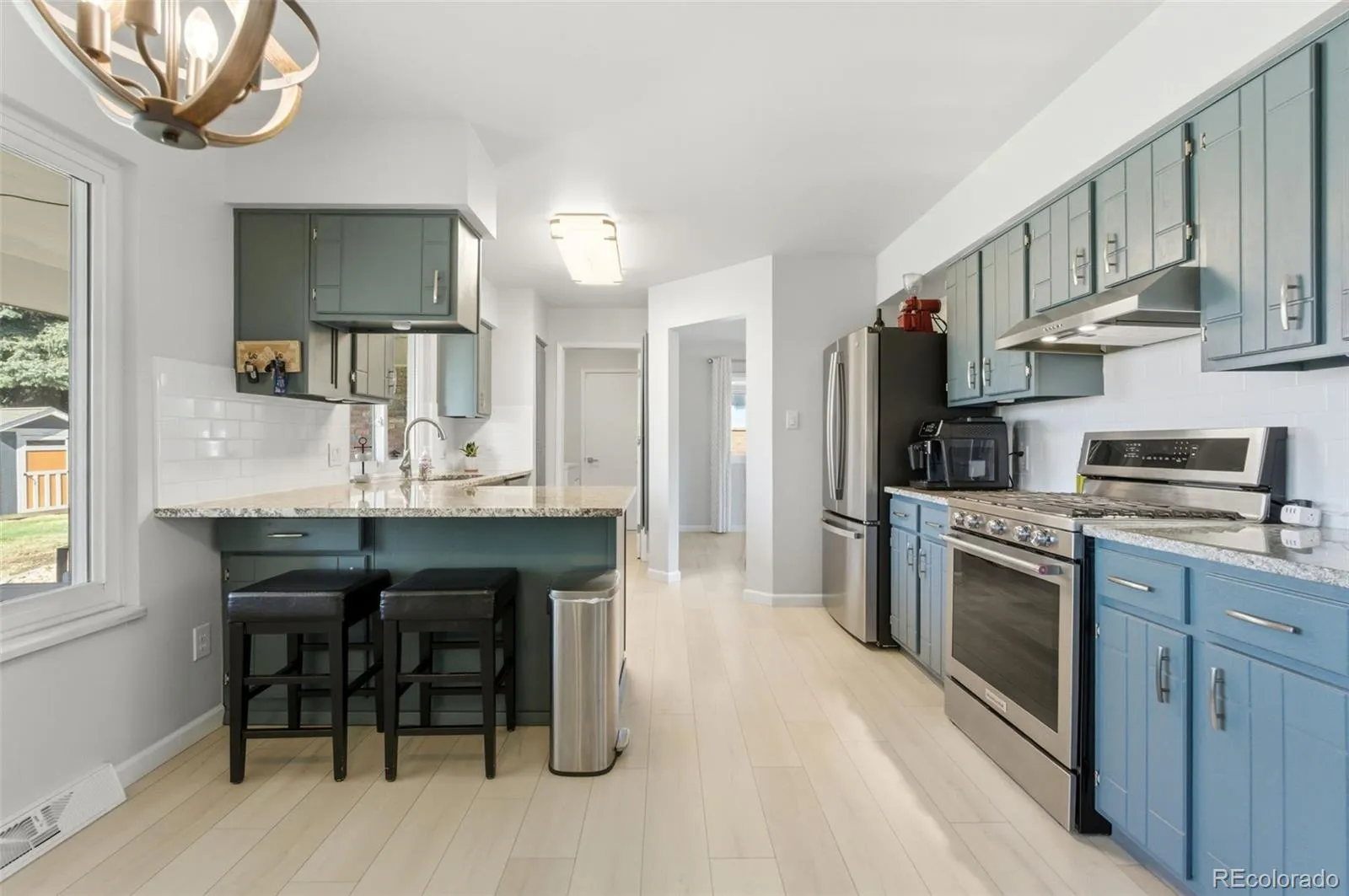 04102026152626 1600 16