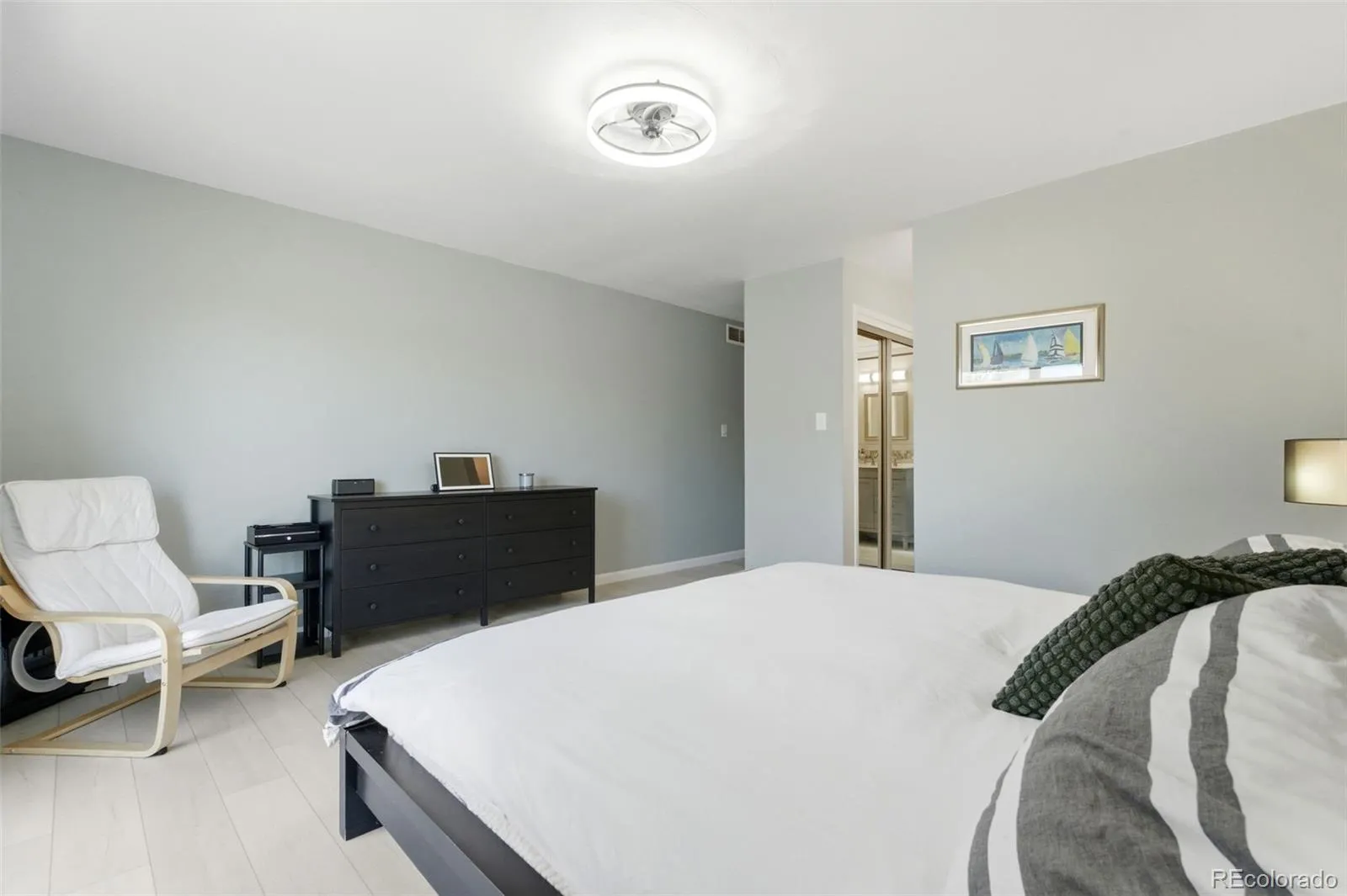 04102026152626 1600 26