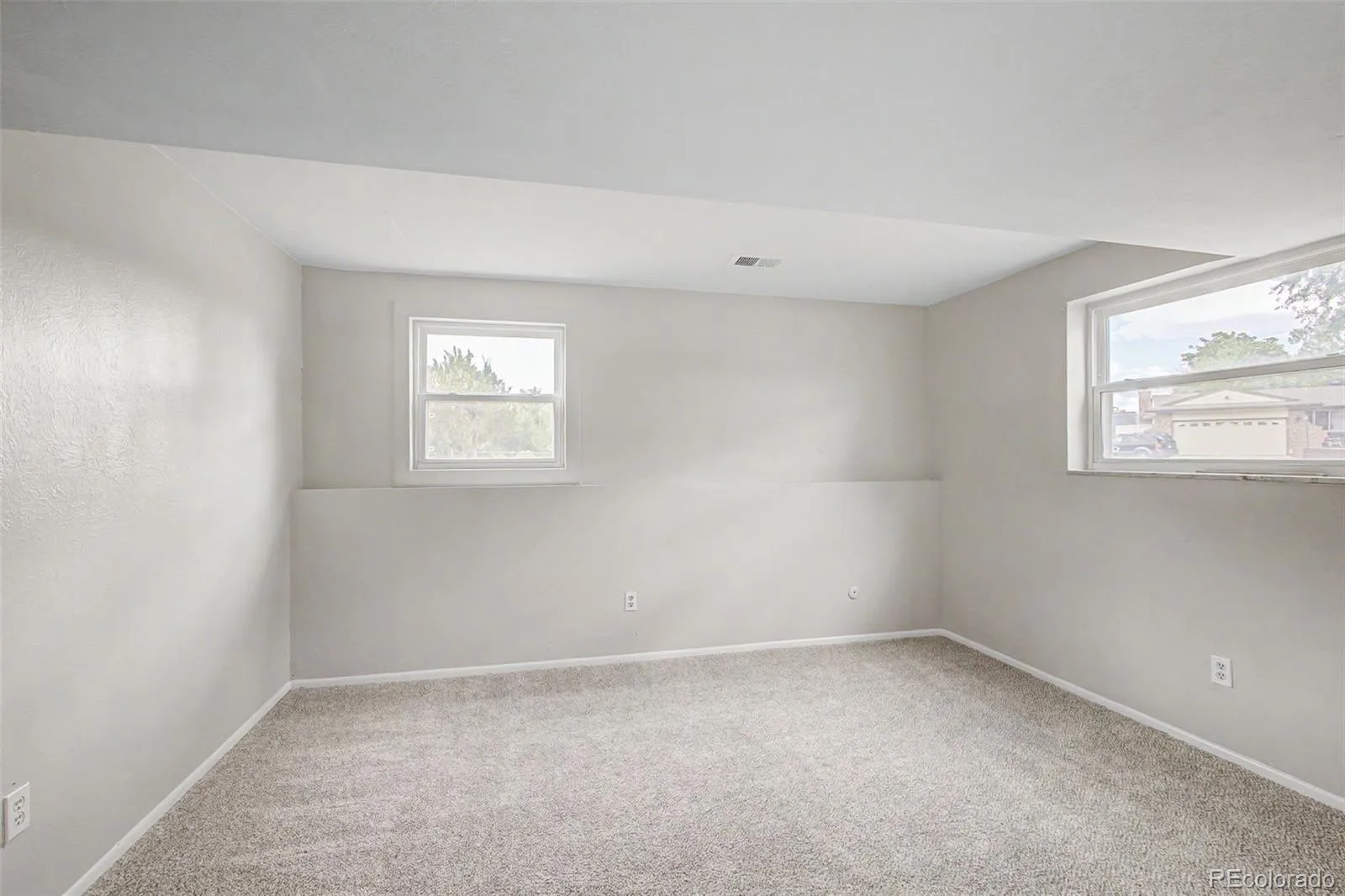 3009 S Dayton Court Denver CO 80231 | MLS #REC6994860 08052026070143 1600 16