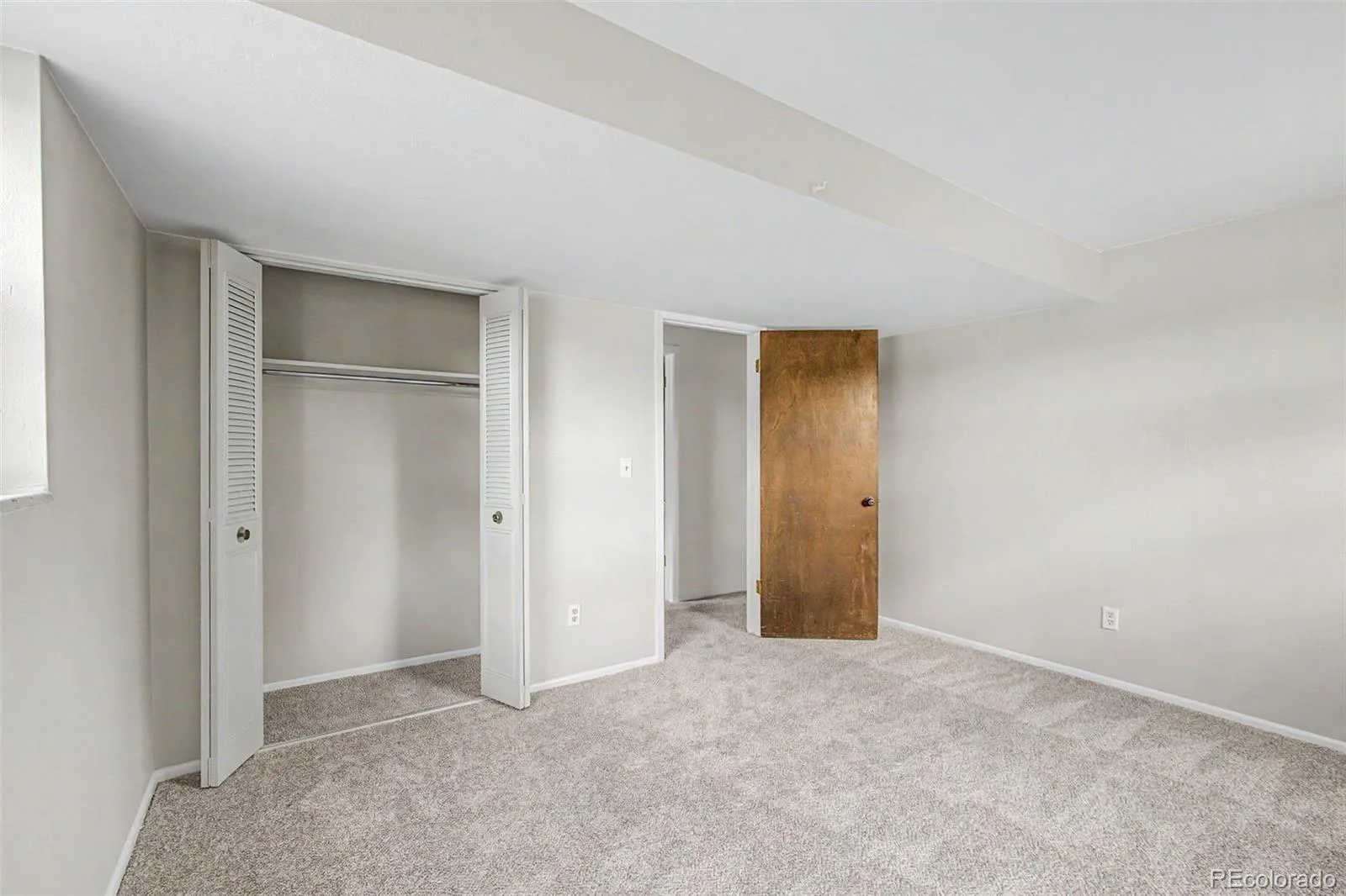 3009 S Dayton Court Denver CO 80231 | MLS #REC6994860 08052026070143 1600 17