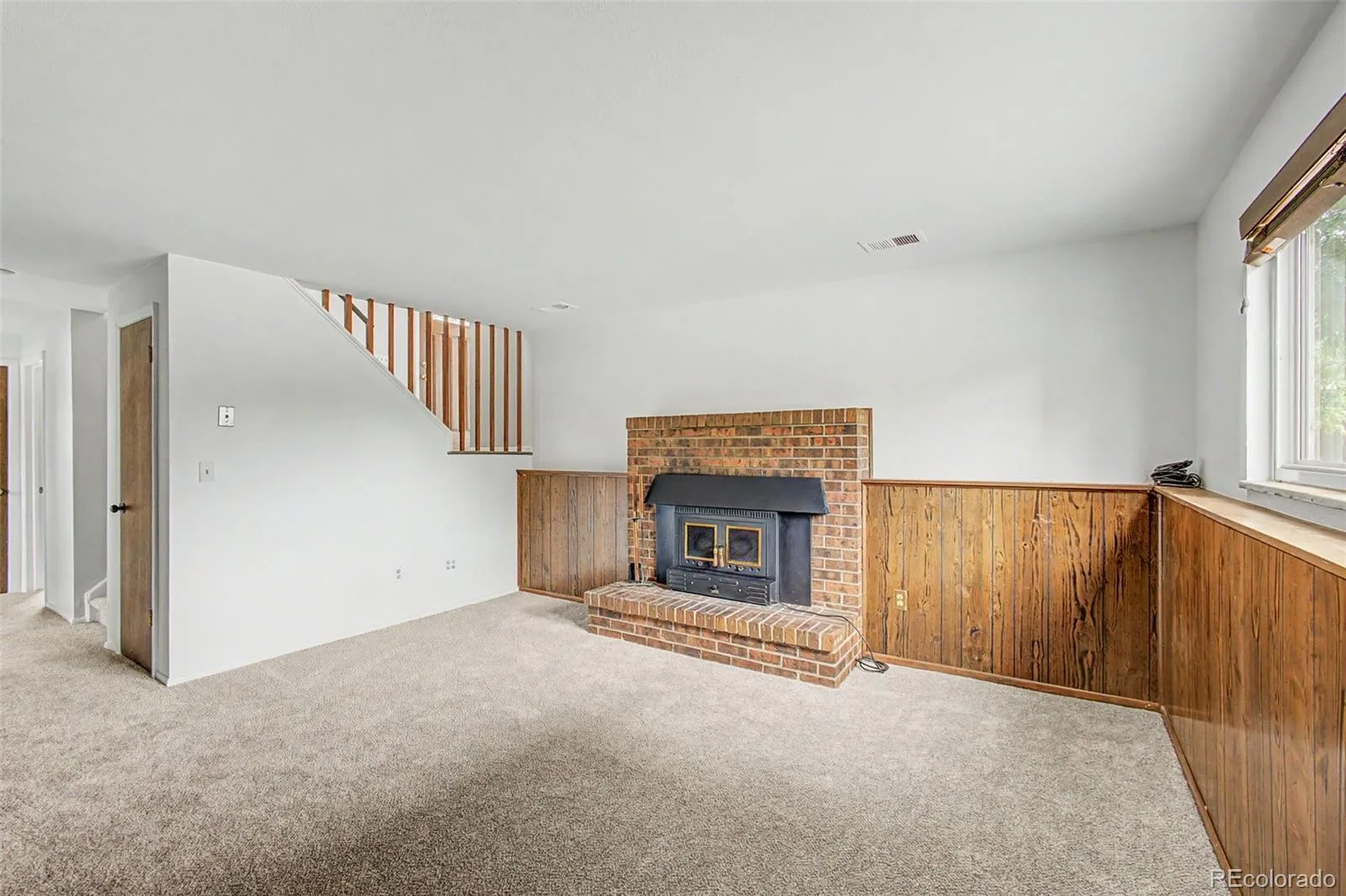 3009 S Dayton Court Denver CO 80231 | MLS #REC6994860 08052026070143 1600 6