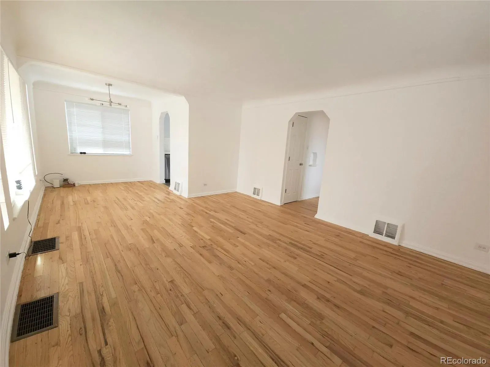 1543 N Willow Street Denver CO 80220 | MLS #REC6996771 02252026003425 1600 3