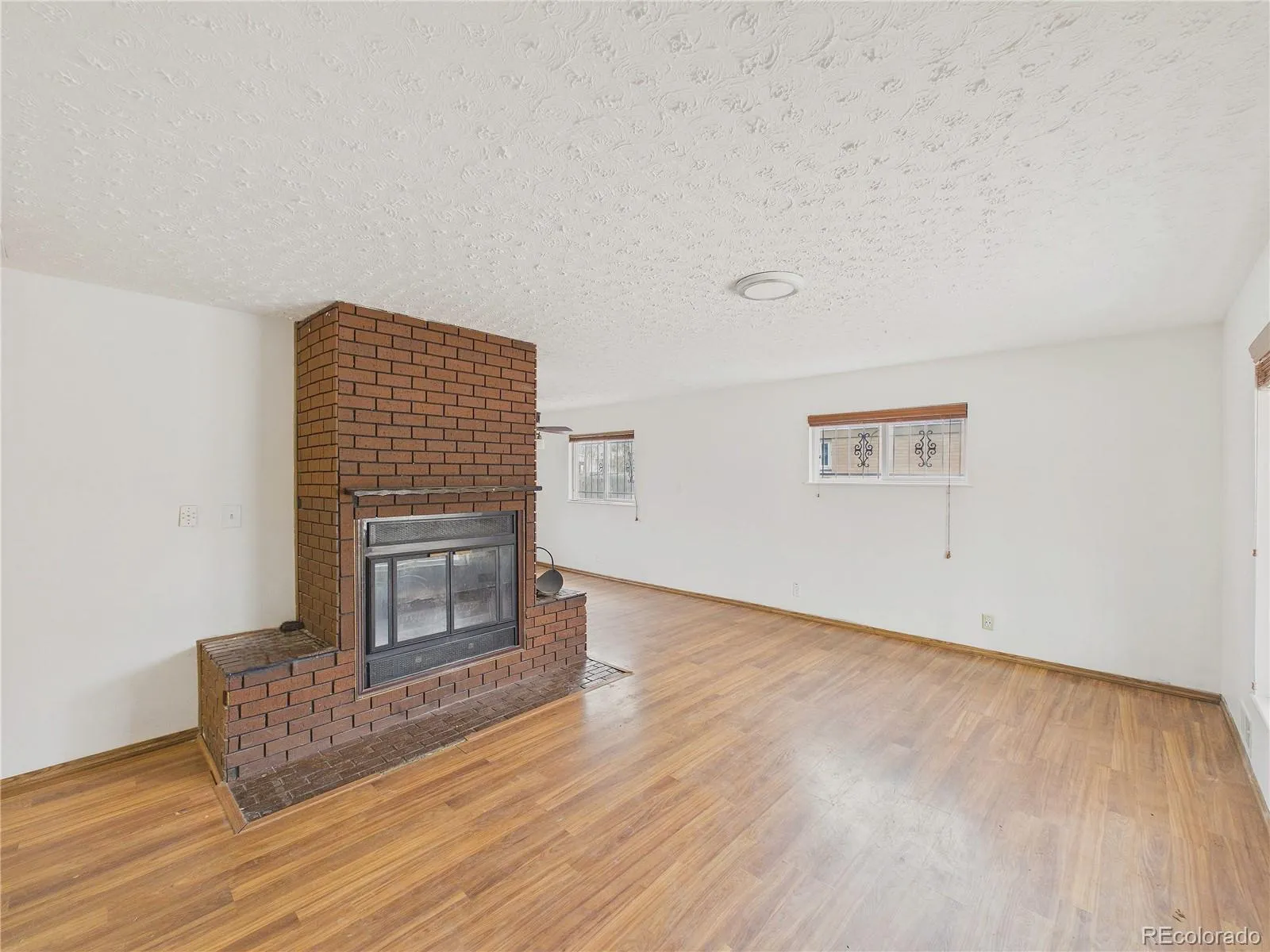 1350 Scranton Street Aurora CO 80011 MLS #REC6996891 05212026145024 1600 5