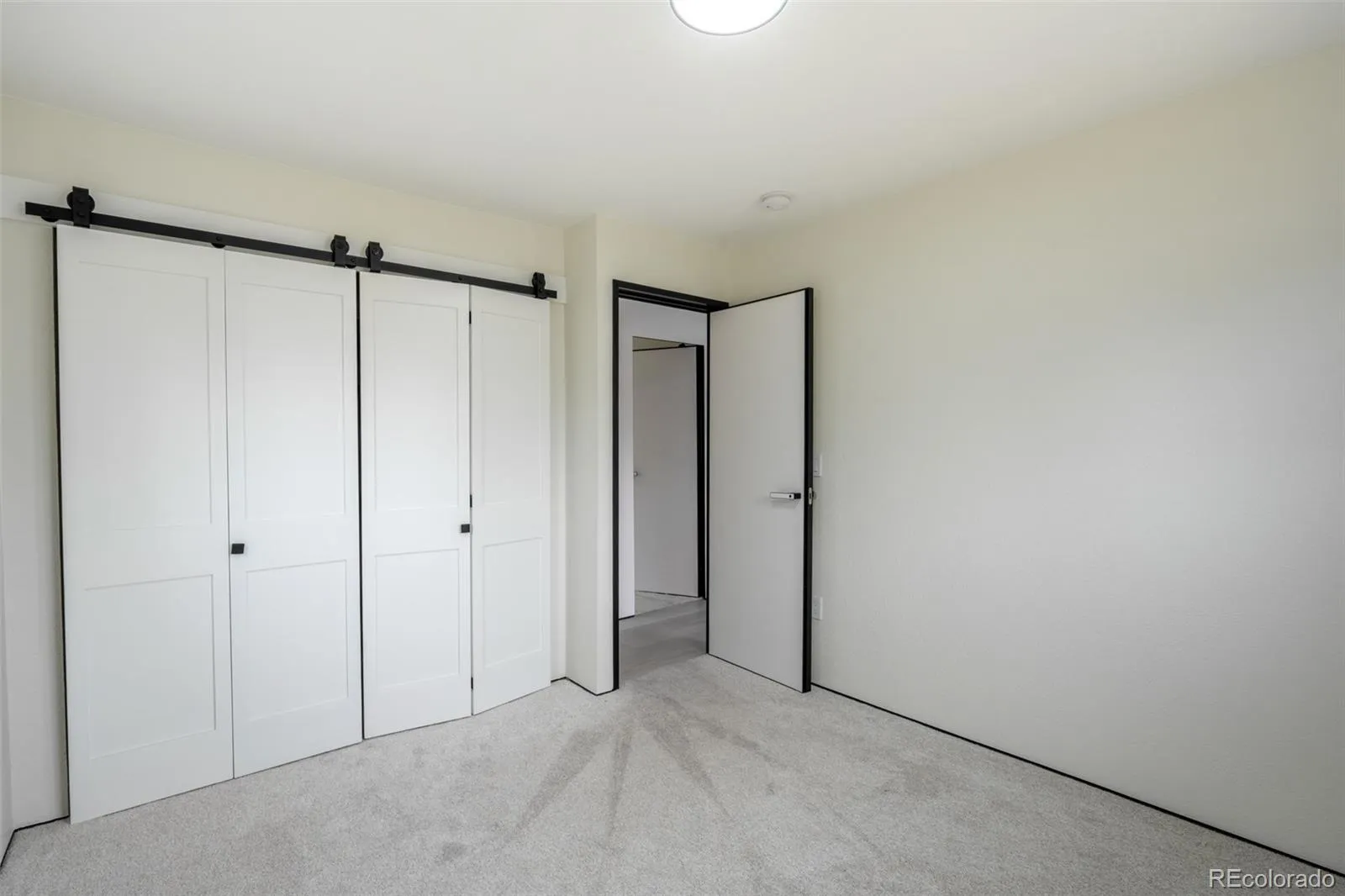 6735 W 2nd Avenue Lakewood CO 80226 MLS #REC6999816 04262026001901 1600 7