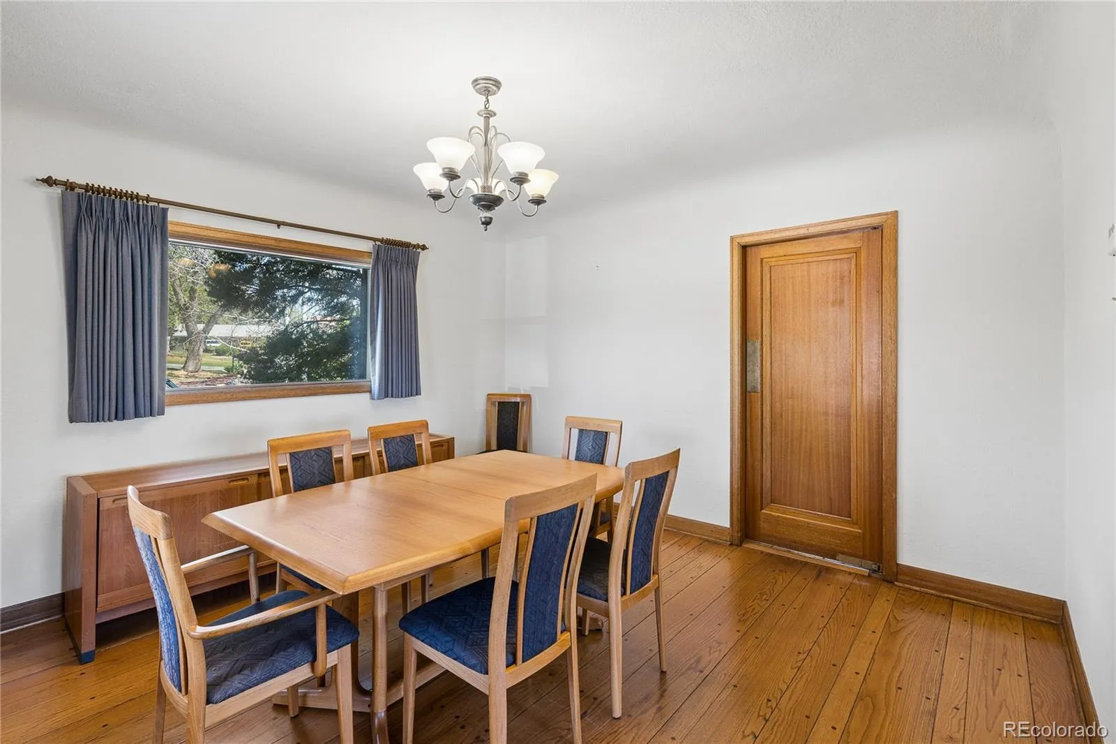 04212026202310 1600 10