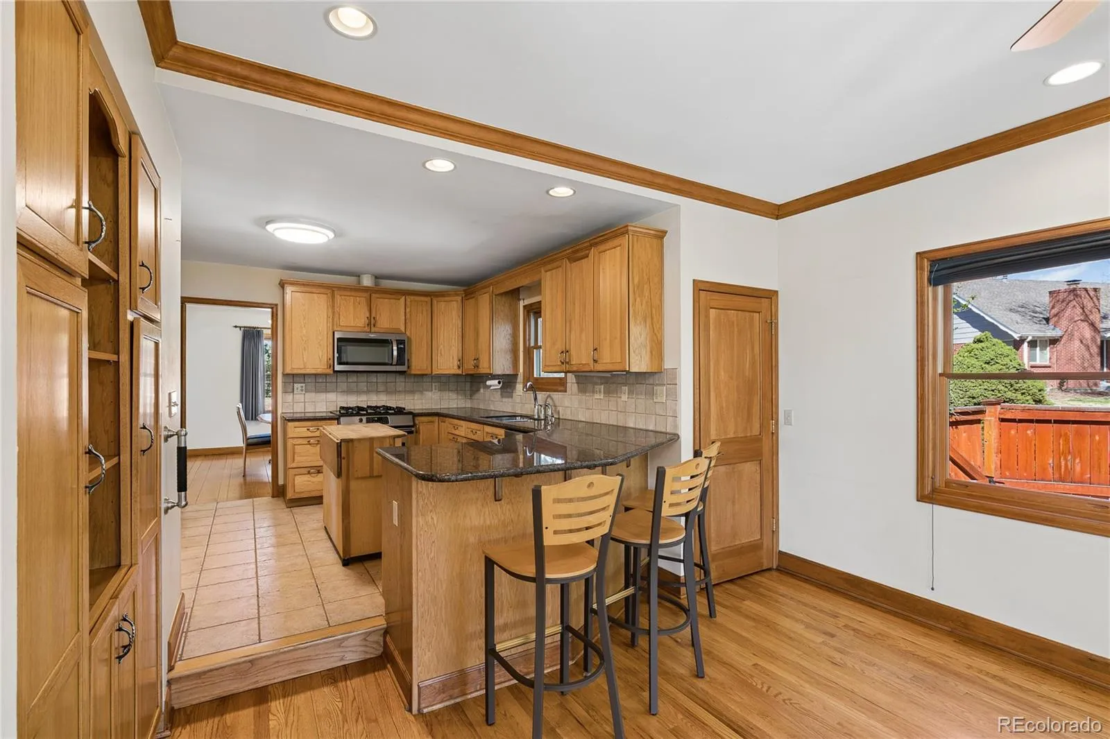 04212026202310 1600 15