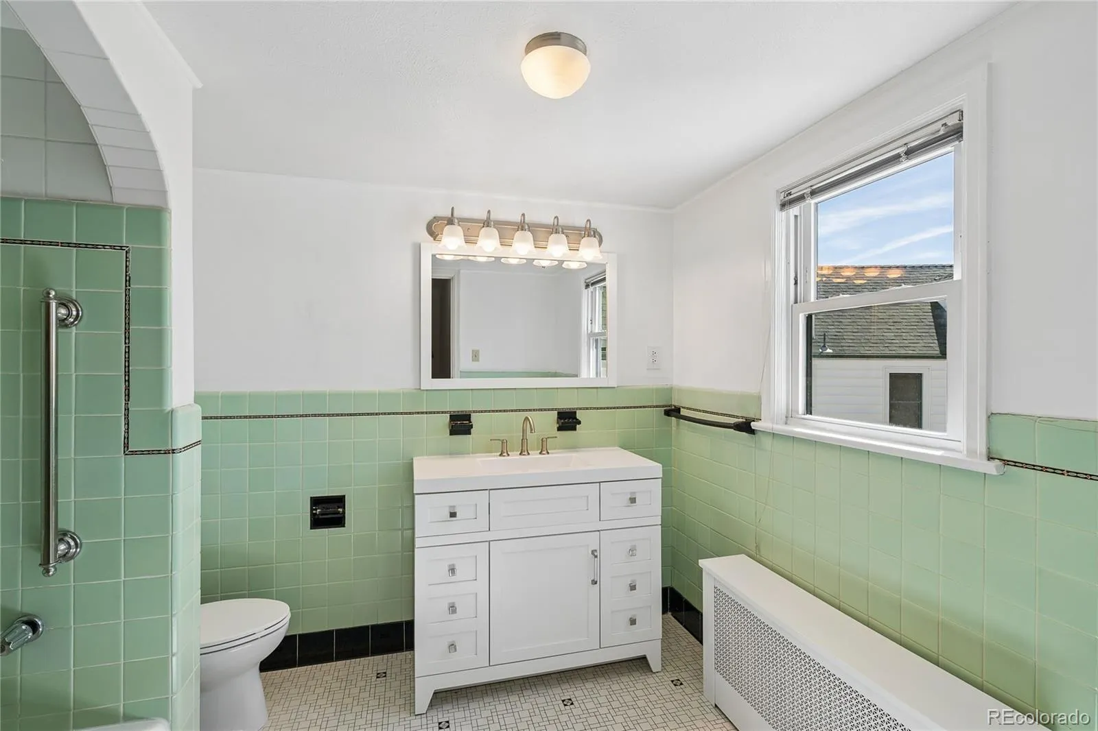 04212026202310 1600 17