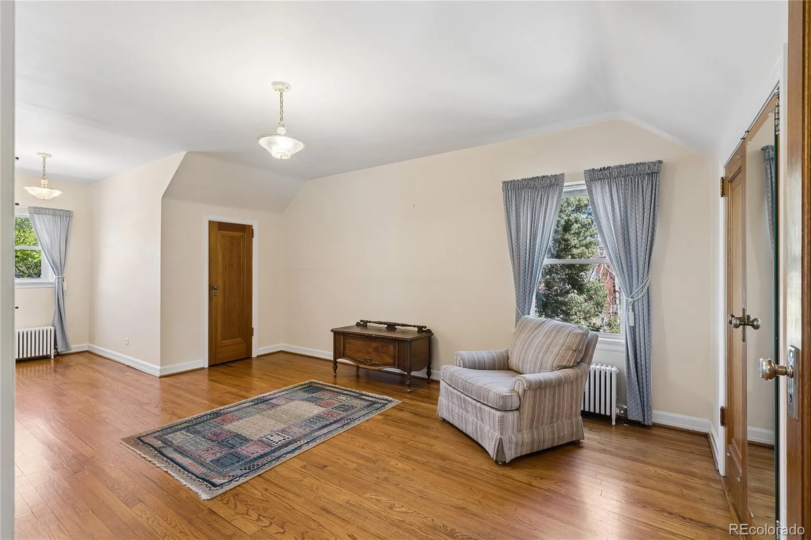 04212026202310 1600 21