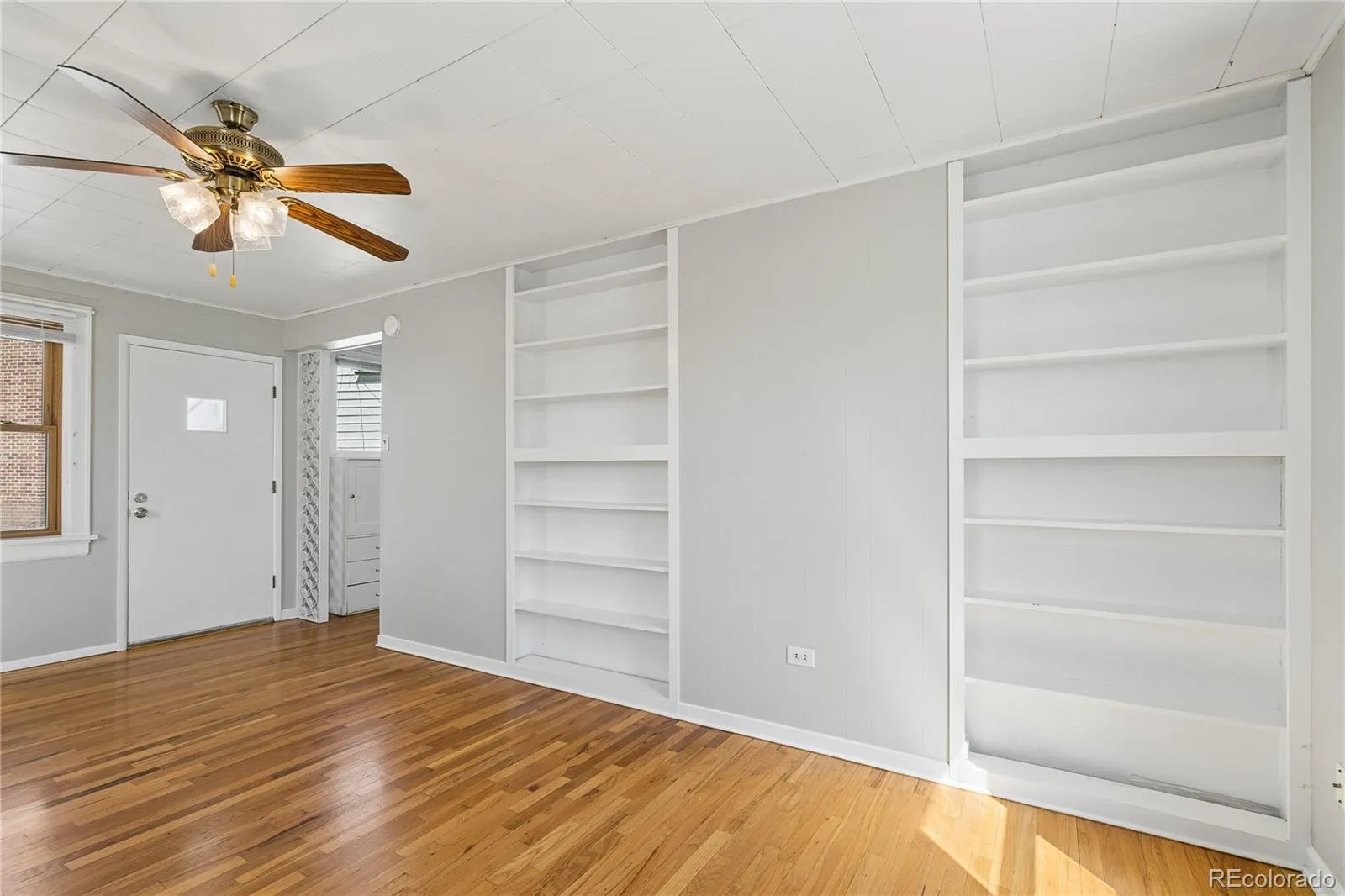 04212026202310 1600 30