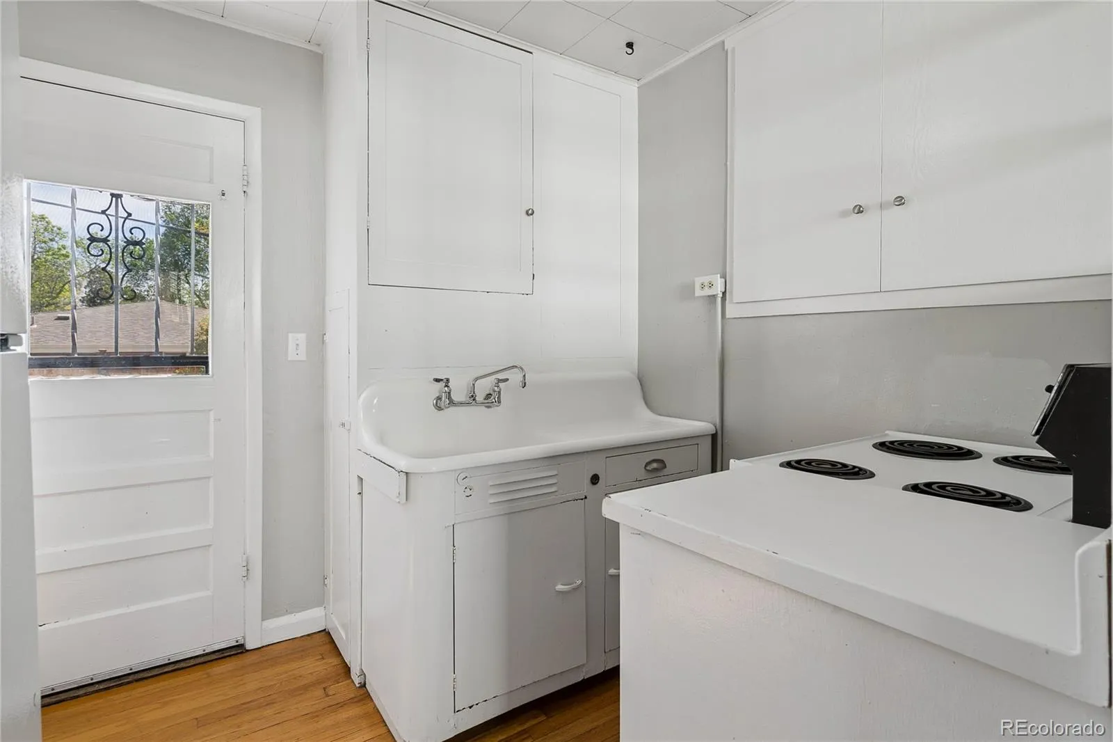 04212026202310 1600 33