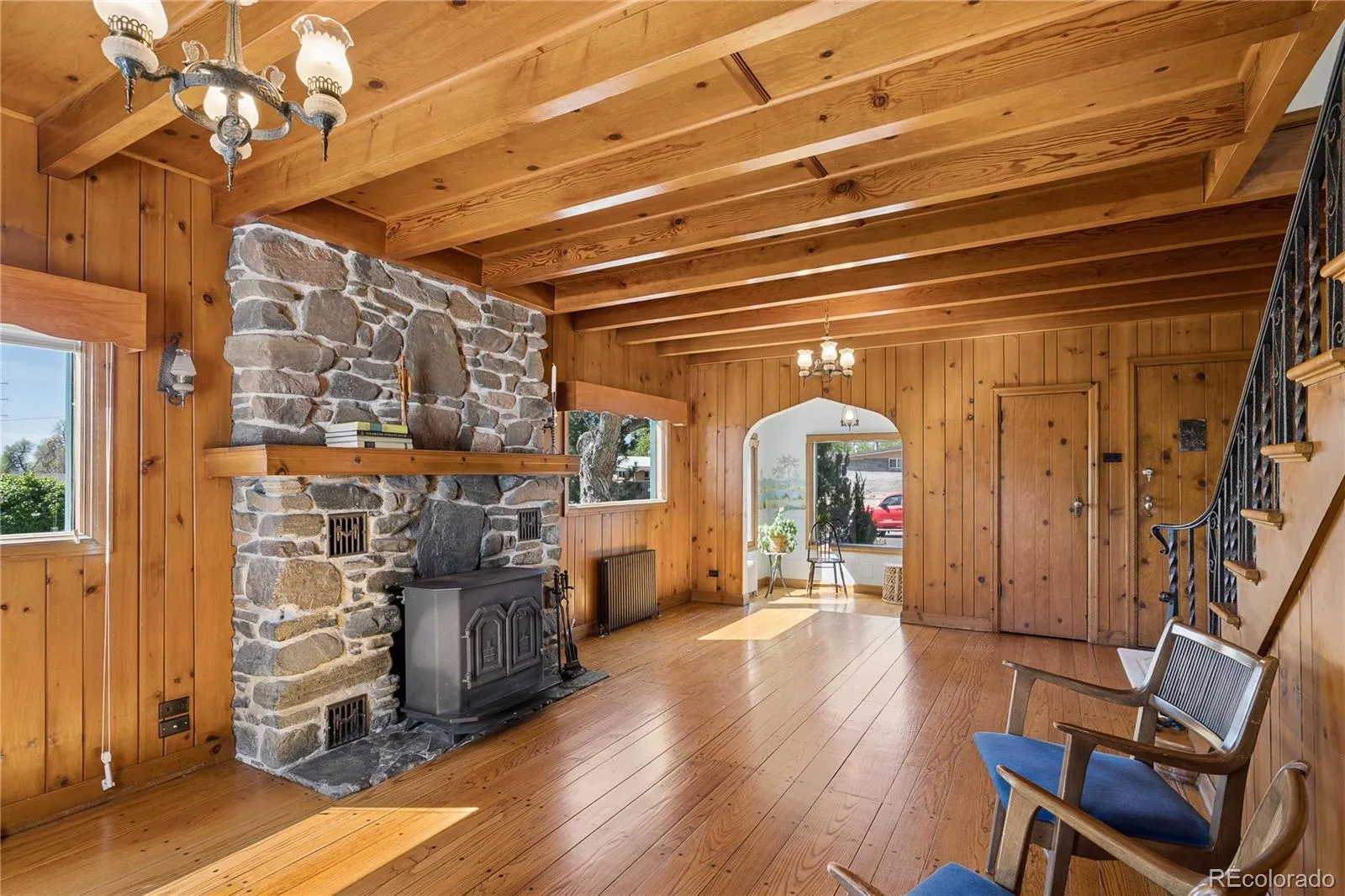 04212026202310 1600 9