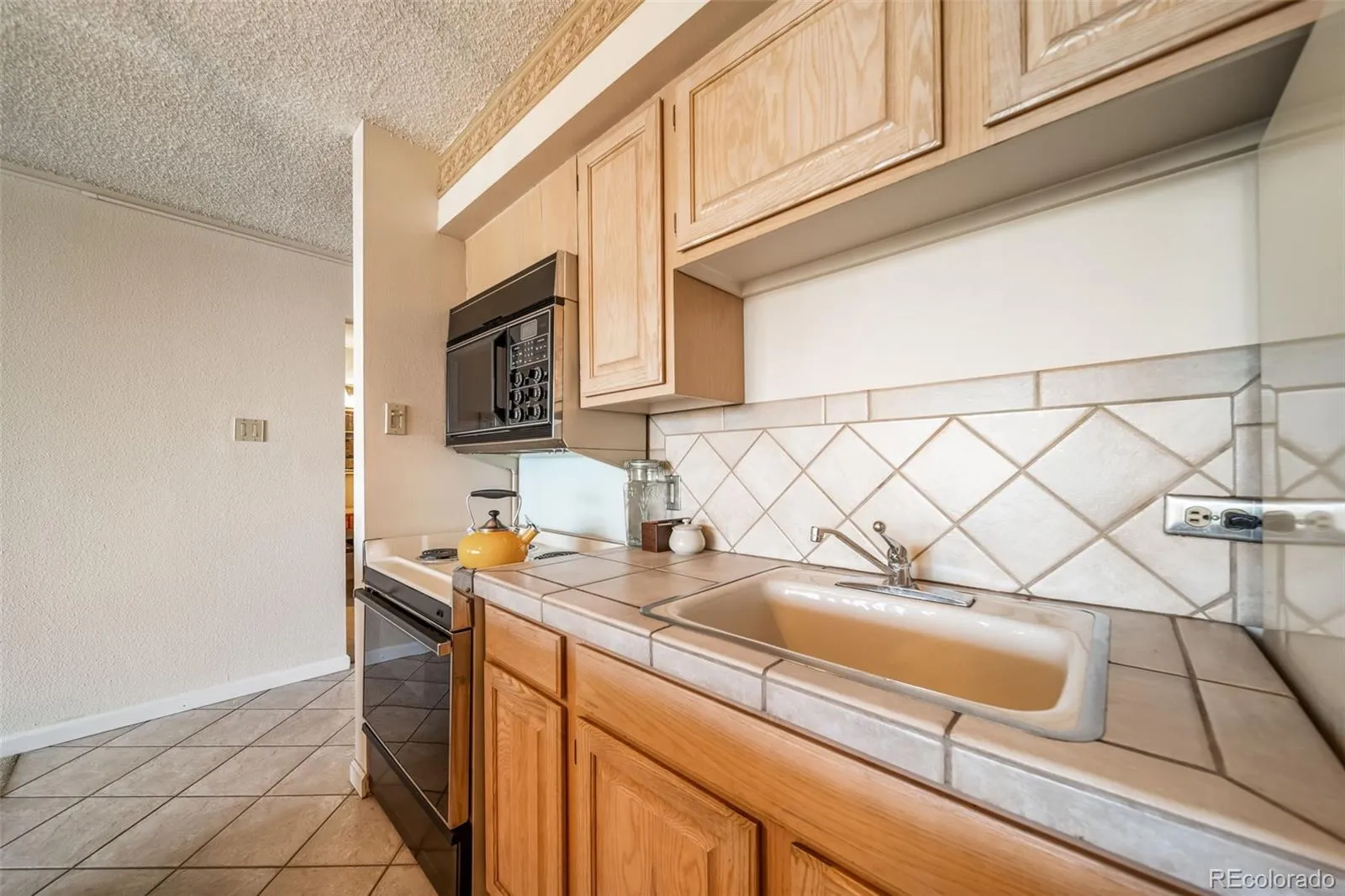 1020 15th Street #34F Denver CO 80202 | MLS #REC7001677 04272026181932 1600 12