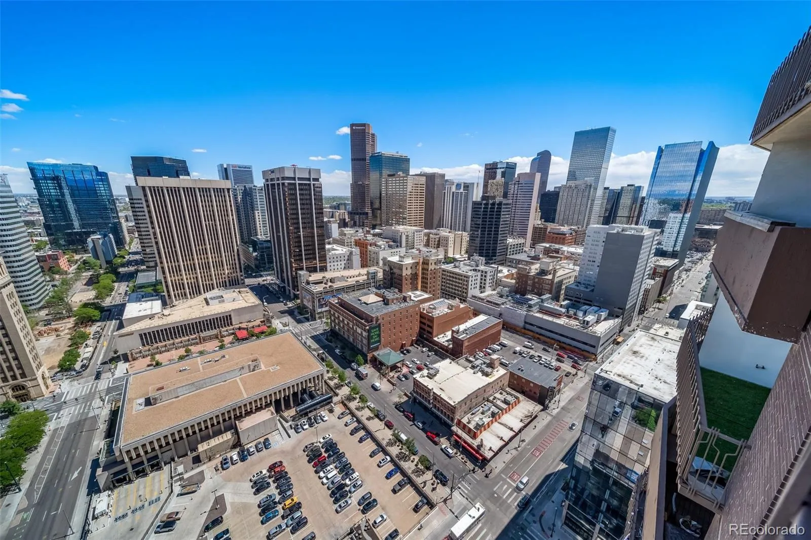 1020 15th Street #34F Denver CO 80202 | MLS #REC7001677 04272026181932 1600 33