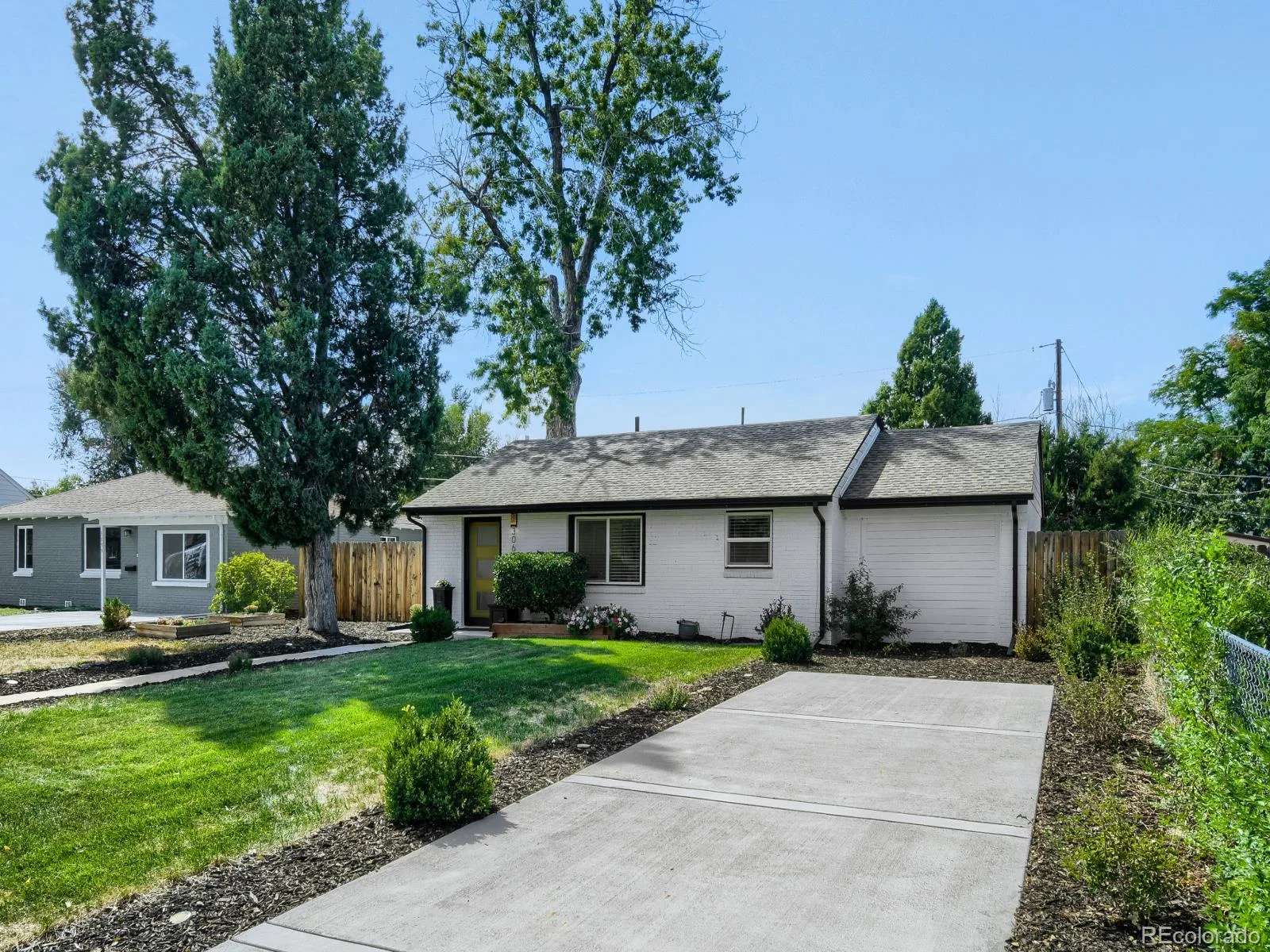 3065 Holly Street Denver CO 80207 | MLS #REC7001742 10082026183203 1600 27