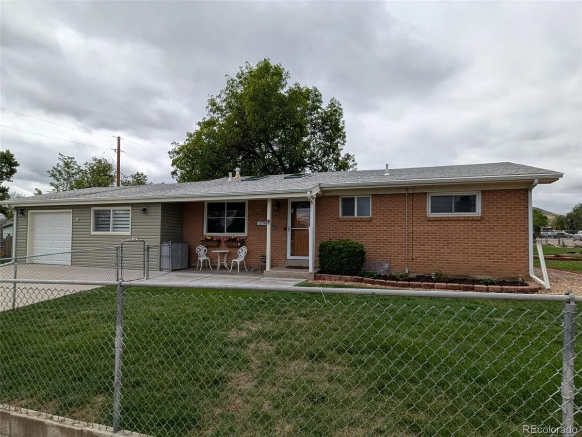 15790 W 10th Avenue Golden CO 80401 | MLS #REC7002631 07212026173411 1200 49