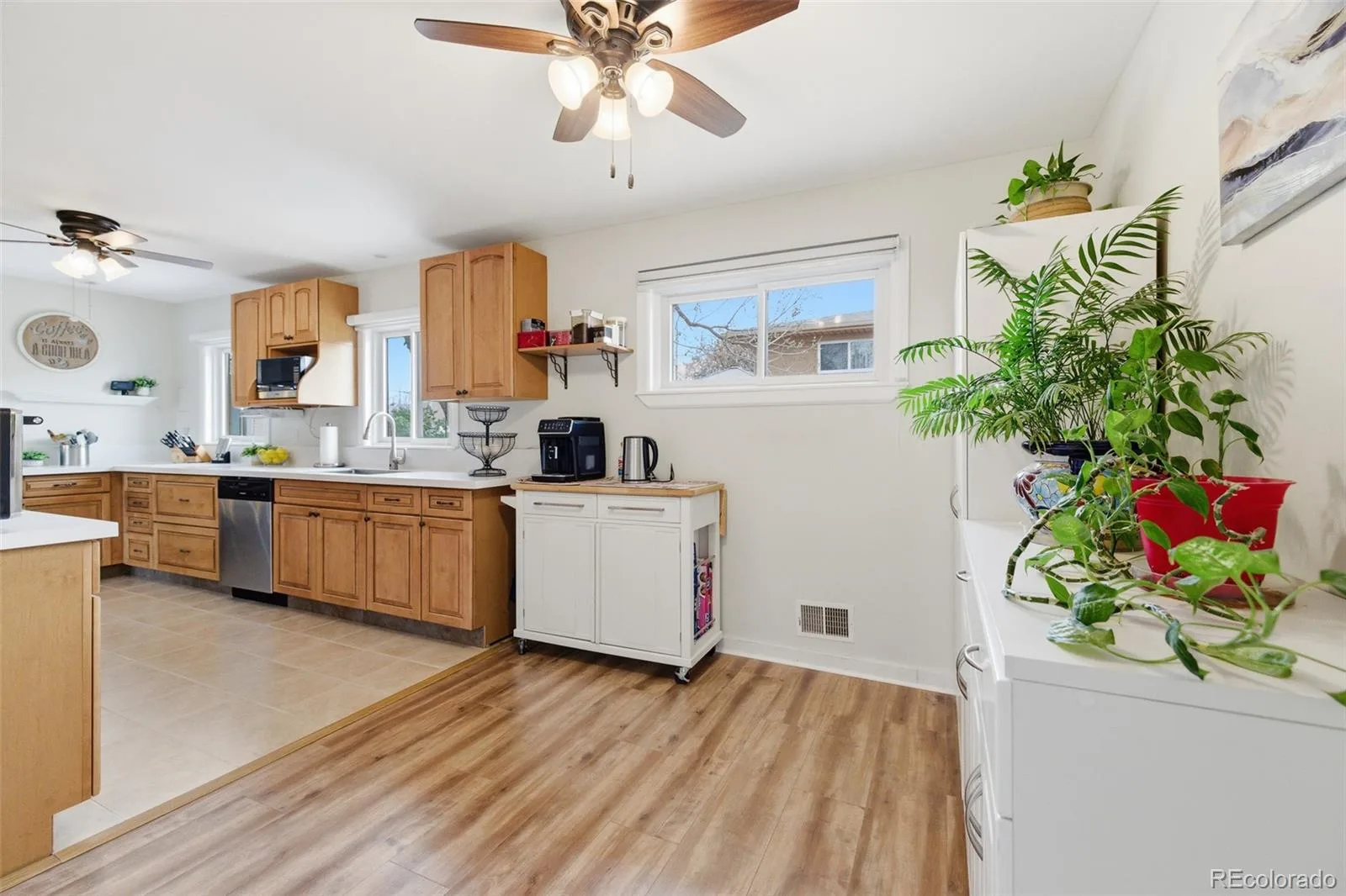 15790 W 10th Avenue Golden CO 80401 | MLS #REC7002631 07212026173411 1600 11