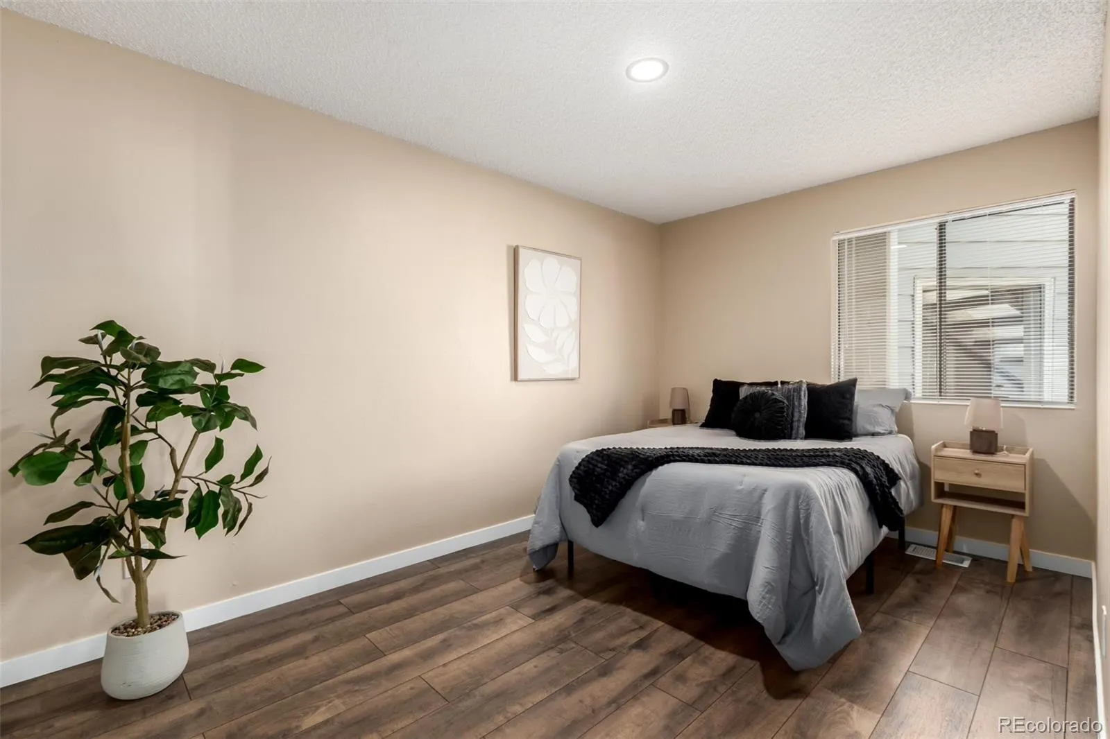 17053 E Tennessee Drive #104 Aurora CO 80017 MLS #REC7003971 05222026000149 1600 11