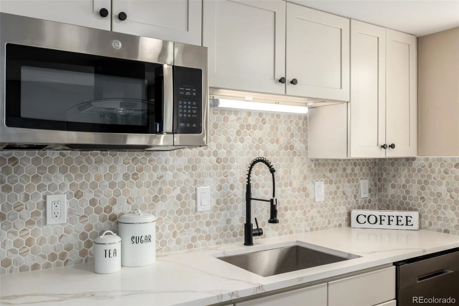 17053 E Tennessee Drive #104 Aurora CO 80017 MLS #REC7003971 05222026000149 1600 7