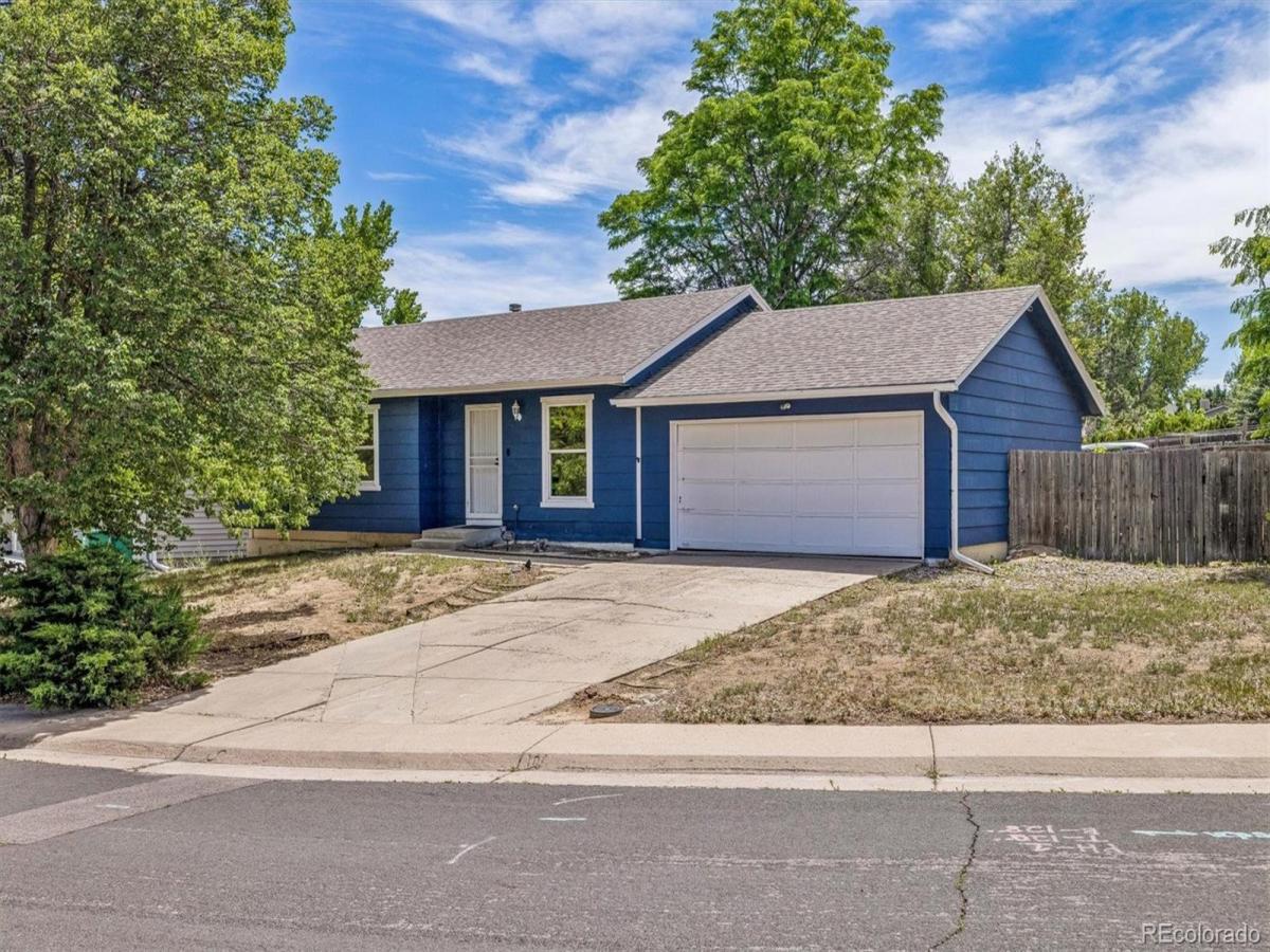 2003 S Idalia Street Aurora CO 80013 | MLS #REC7004180 MLS #REC7004180 image #0