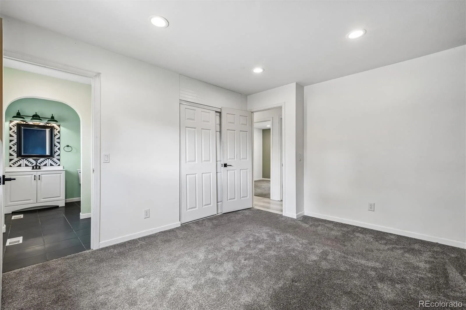 2003 S Idalia Street Aurora CO 80013 | MLS #REC7004180 07262026174405 1600 11