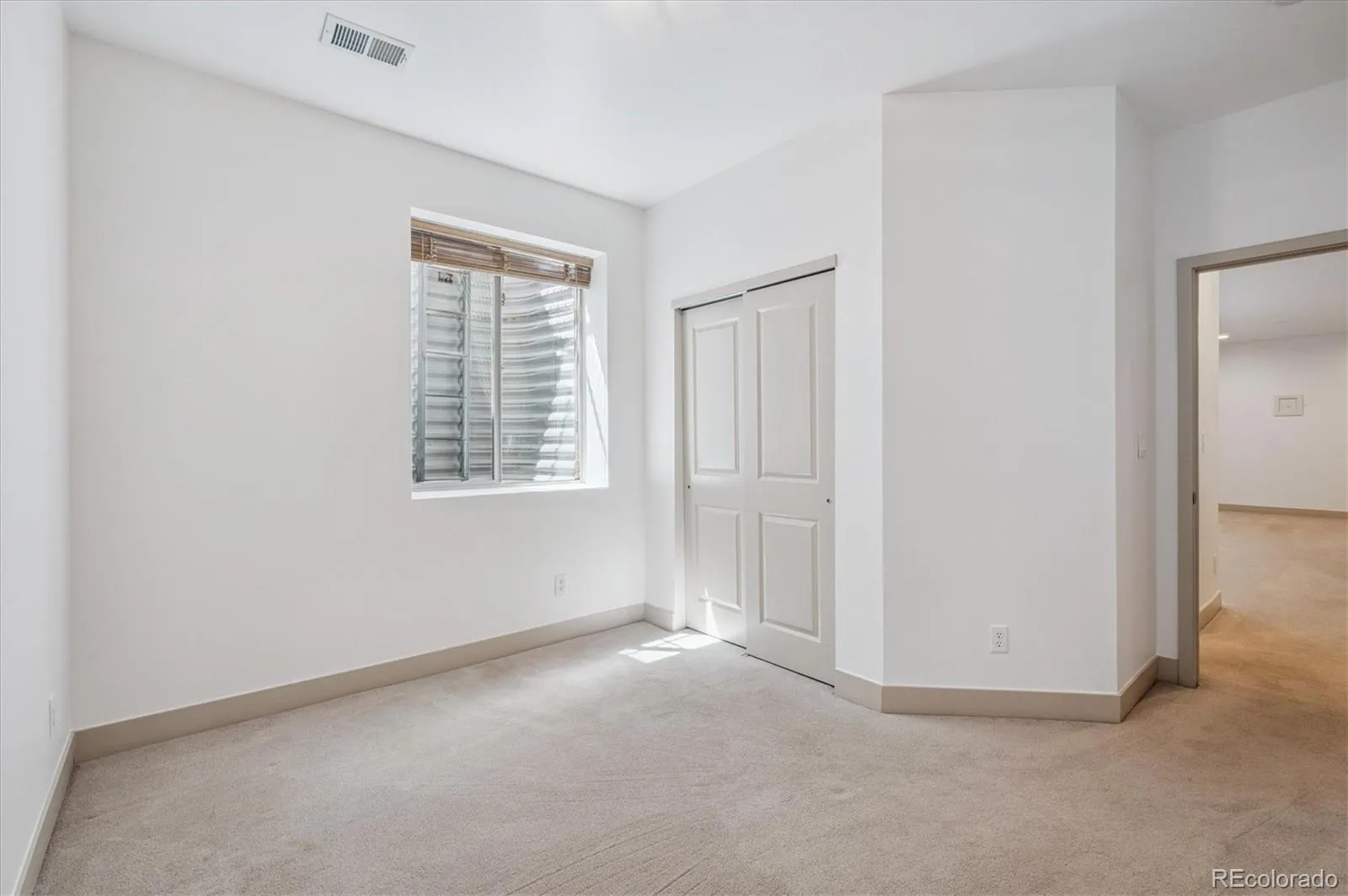 04162026163703 1600 25