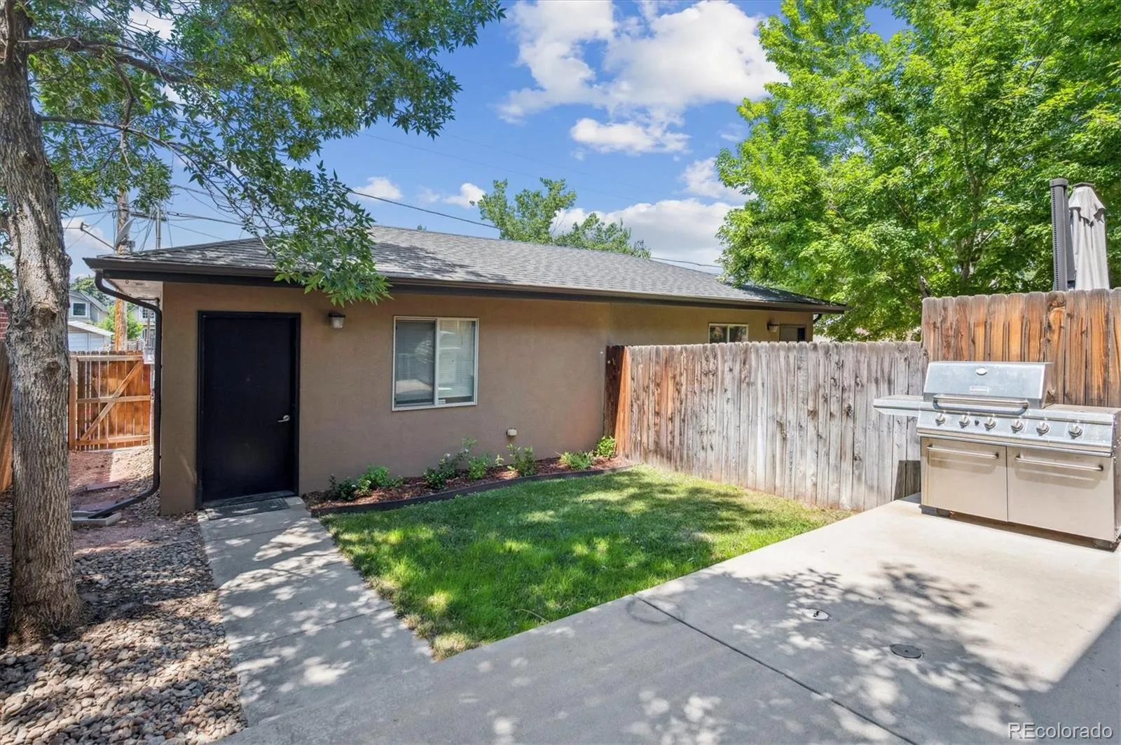 04162026163703 1600 26