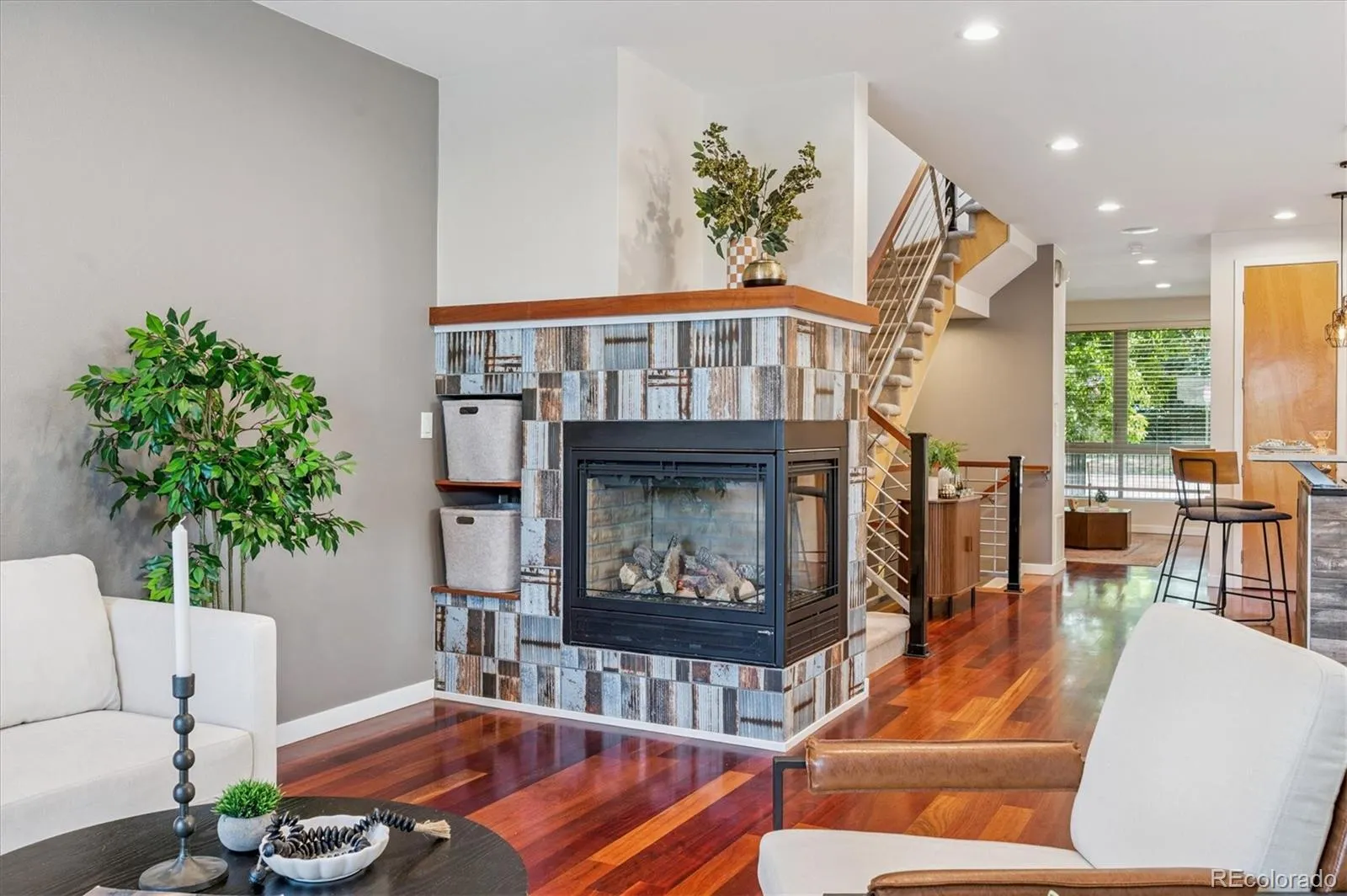 04162026163703 1600 7