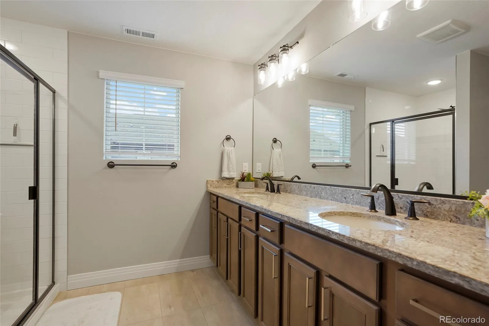 16461 E 119th Way #B Commerce City CO 80022 | MLS #REC7005152 06122026173650 1600 11