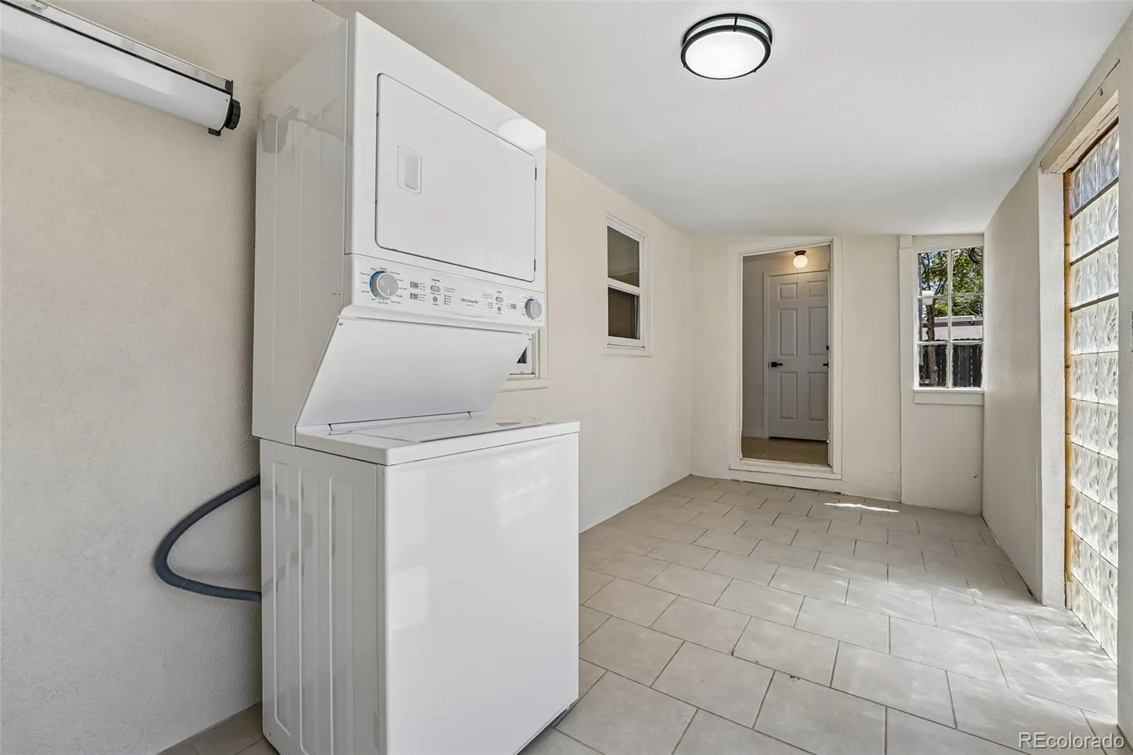 6900 W 55th Place Arvada CO 80002 MLS #REC7005896 05142026125046 1600 23