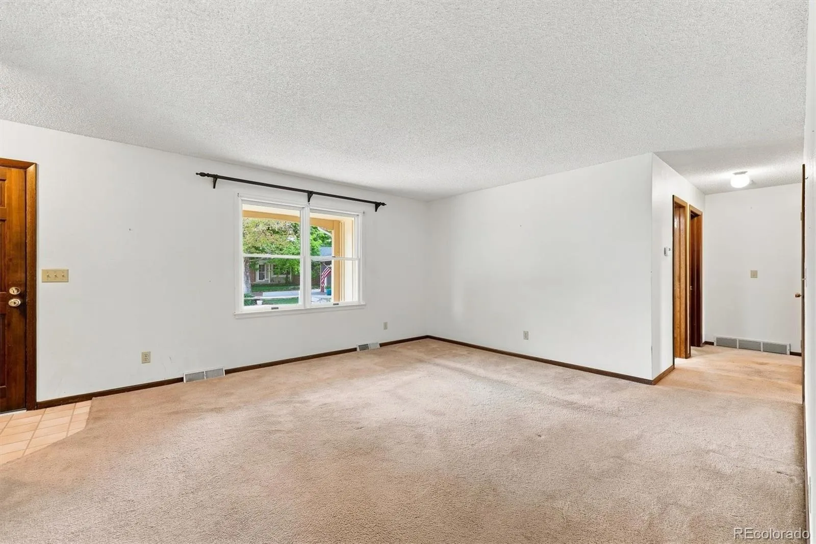 12325 Josephine Court Thornton CO 80241 | MLS #REC7007150 08202026154410 1600 3