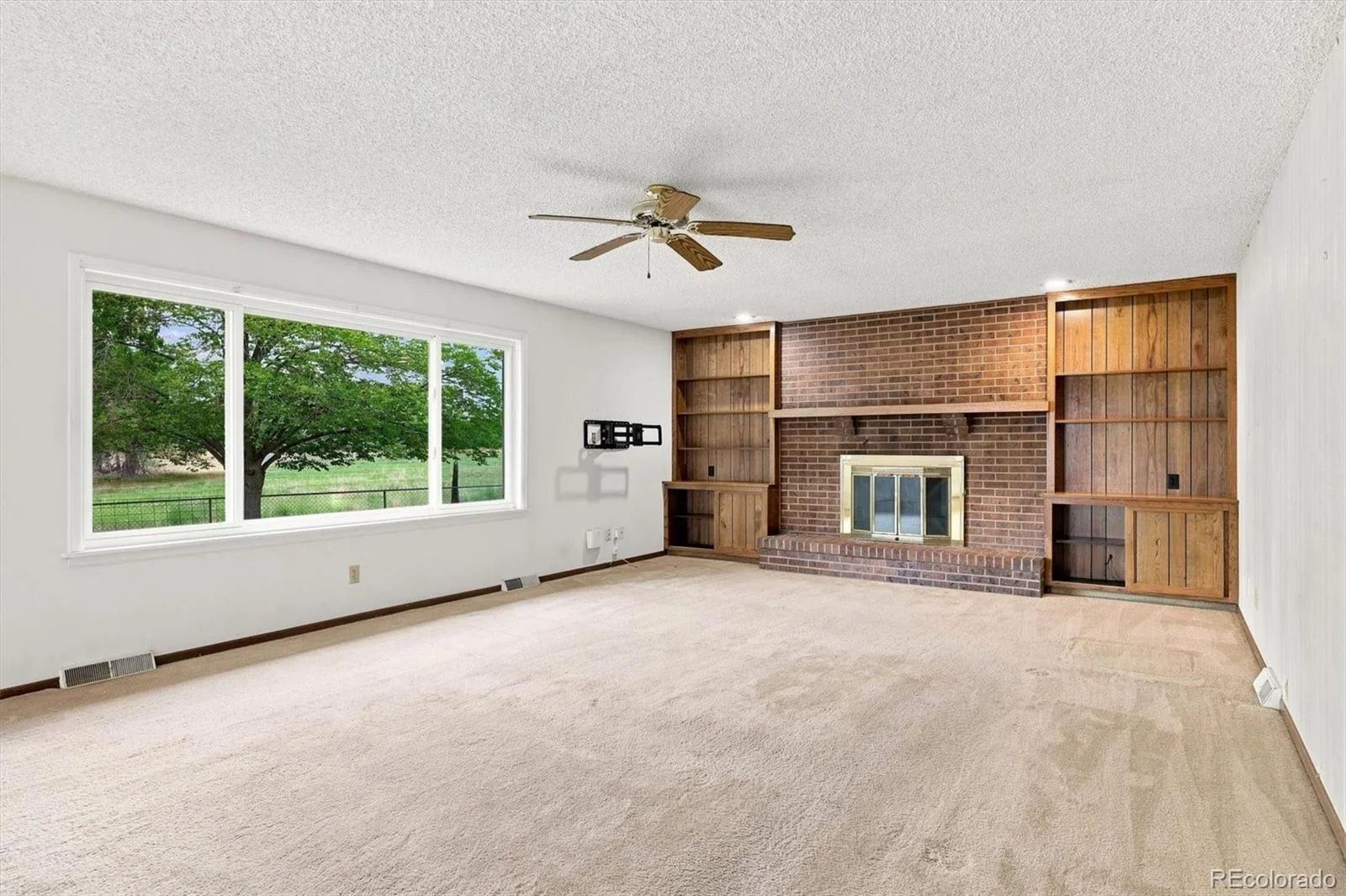 12325 Josephine Court Thornton CO 80241 | MLS #REC7007150 08202026154410 1600 5