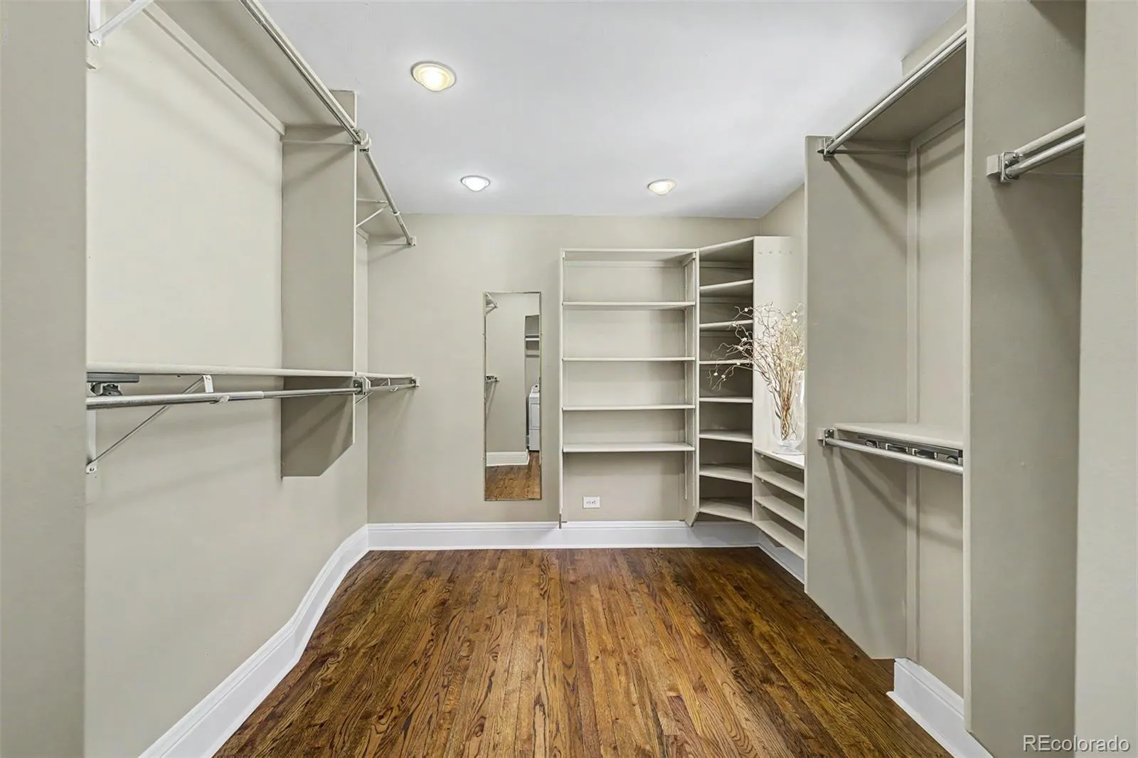 500 Glencoe Street Denver CO 80220 MLS #REC7008007 05232026095351 1600 22