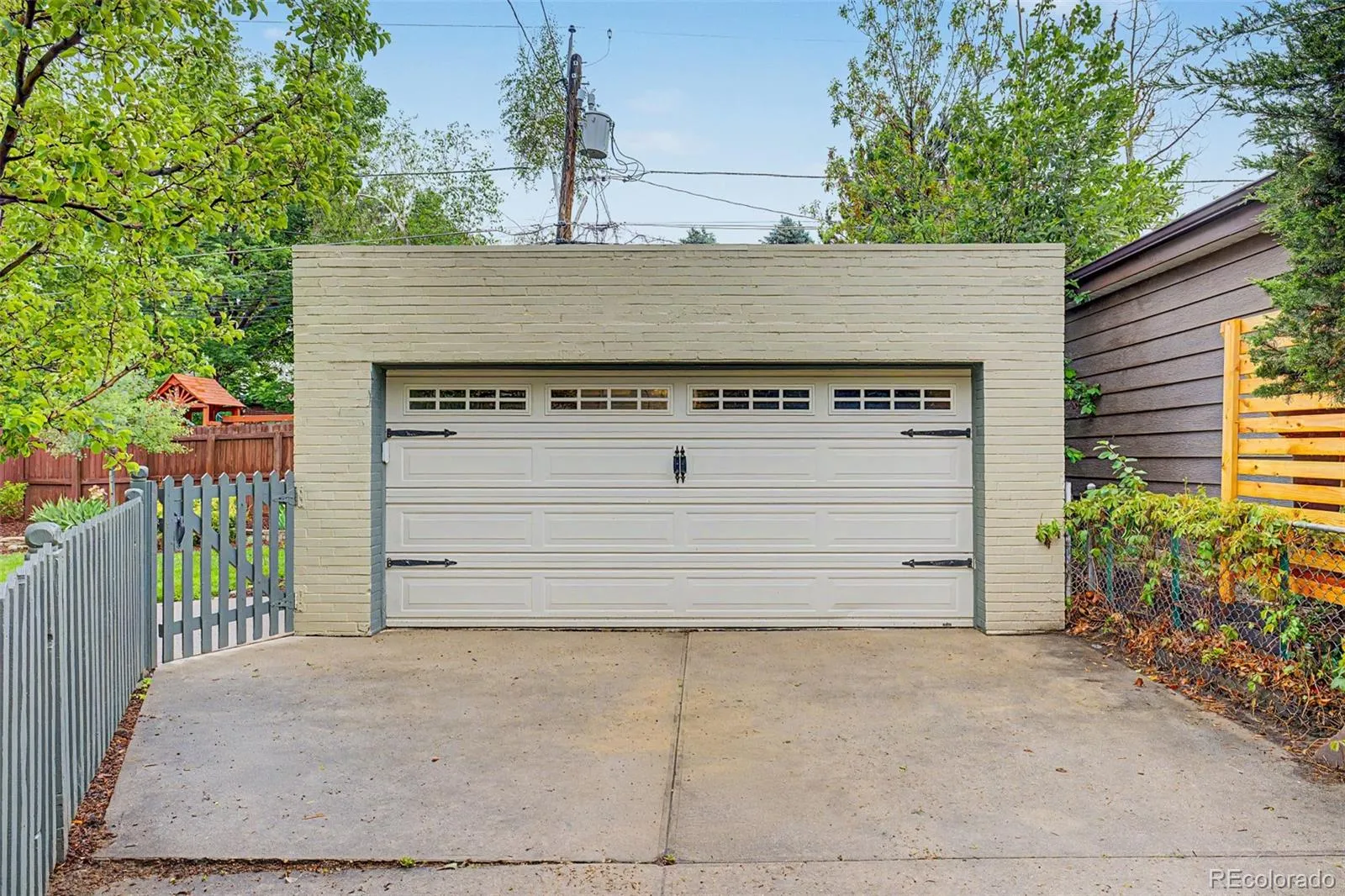500 Glencoe Street Denver CO 80220 MLS #REC7008007 05232026095351 1600 38