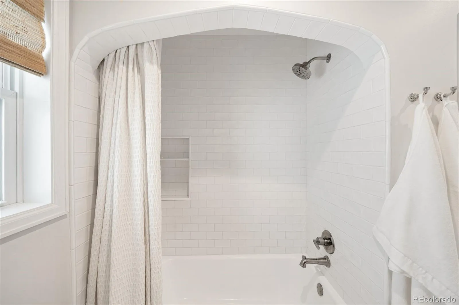 1130 N Monaco Parkway Denver CO 80224 MLS #REC7008247 05202026195201 1600 17