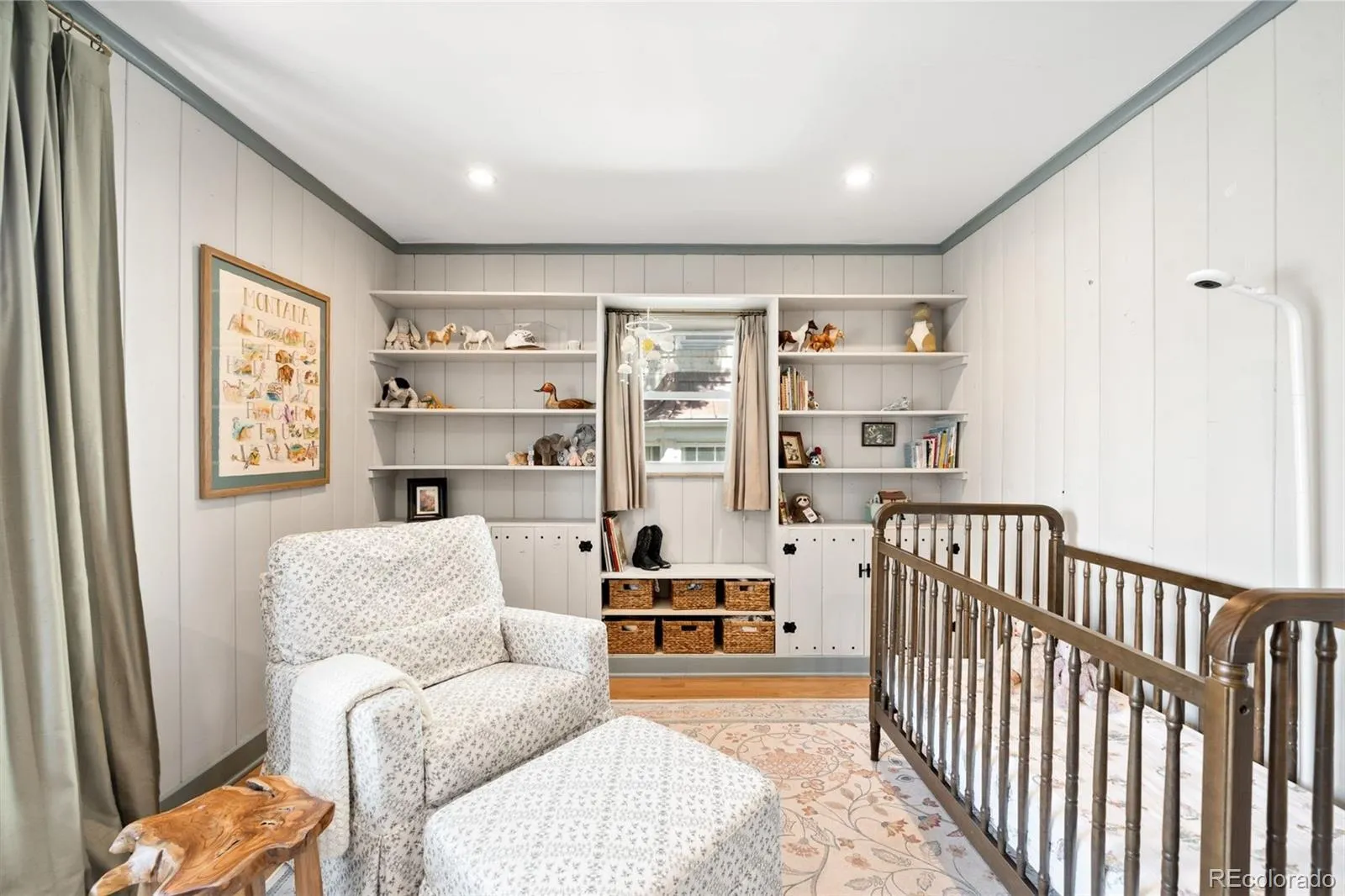 1130 N Monaco Parkway Denver CO 80224 MLS #REC7008247 05202026195201 1600 19