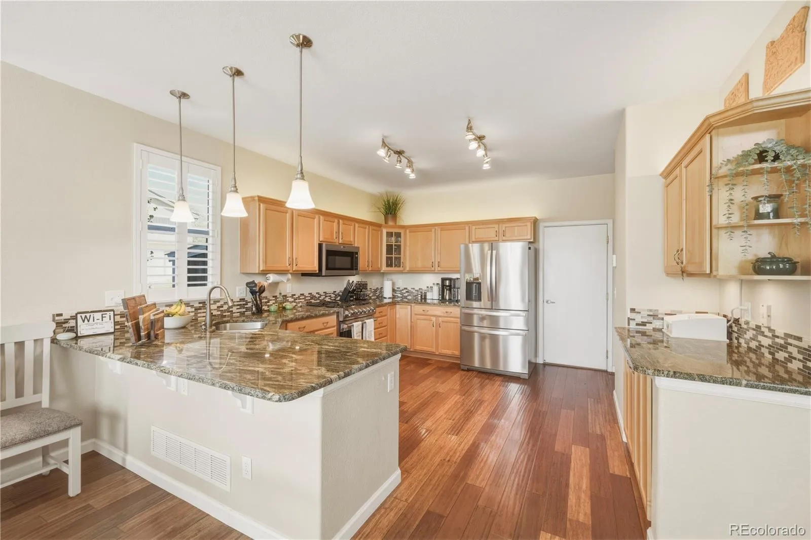 5941 S Waco Street Aurora CO 80016 | MLS #REC7008389 09042026190047 1600 11