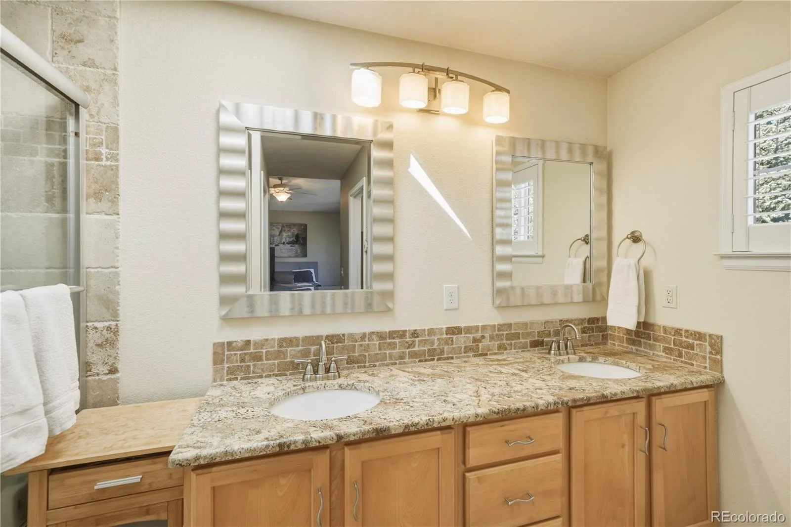 5941 S Waco Street Aurora CO 80016 | MLS #REC7008389 09042026190047 1600 24