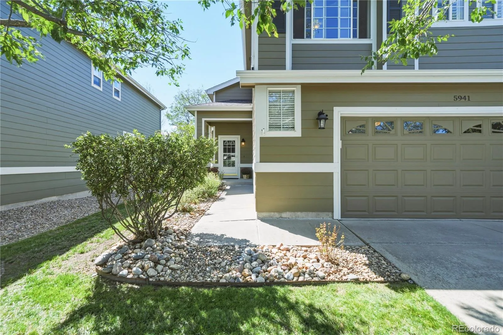 5941 S Waco Street Aurora CO 80016 | MLS #REC7008389 09042026190047 1600 4