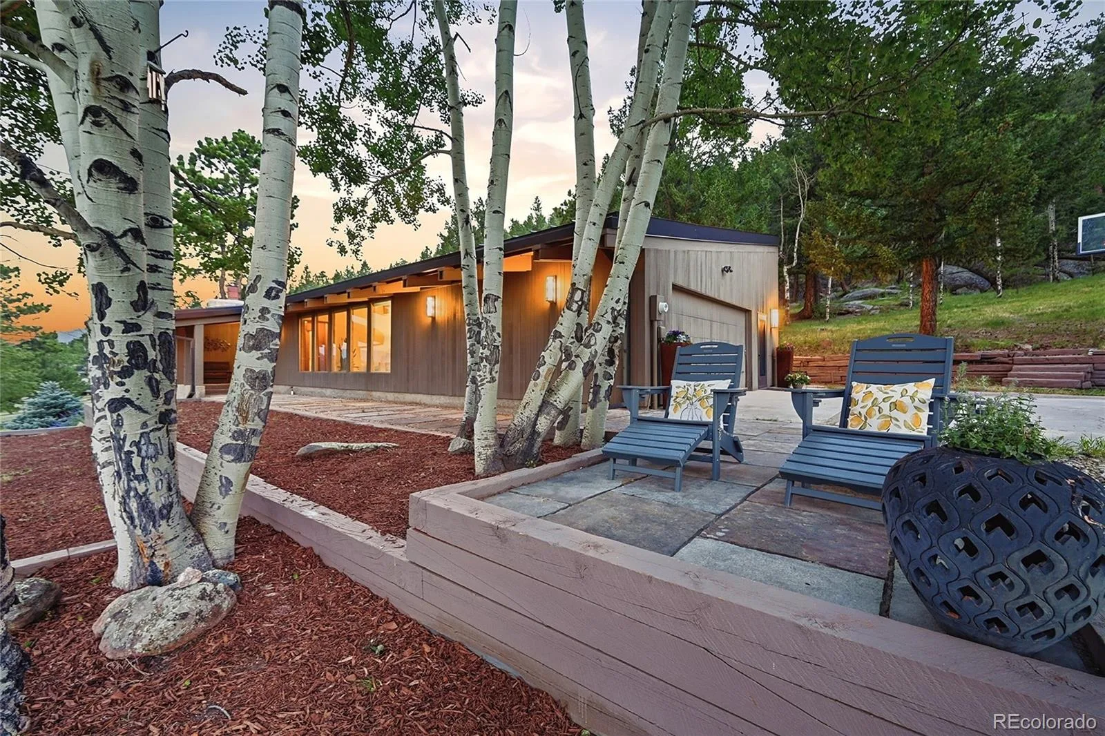 32042 Horseshoe Drive Evergreen CO 80439 | MLS #REC7009087 08072026165948 1600 2